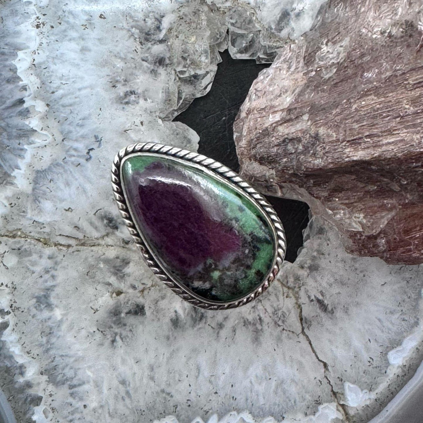 Sterling Silver Southwestern Style Teardrop Ruby Zosite Ring Size 7.25 For Women