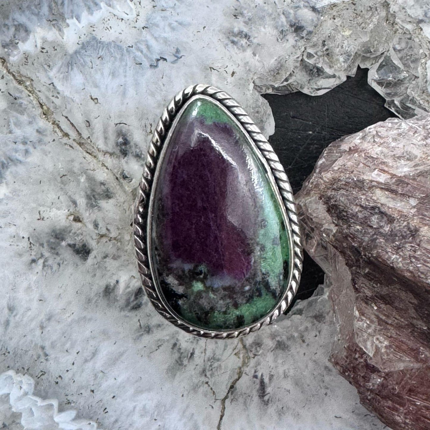 Sterling Silver Southwestern Style Teardrop Ruby Zosite Ring Size 7.25 For Women