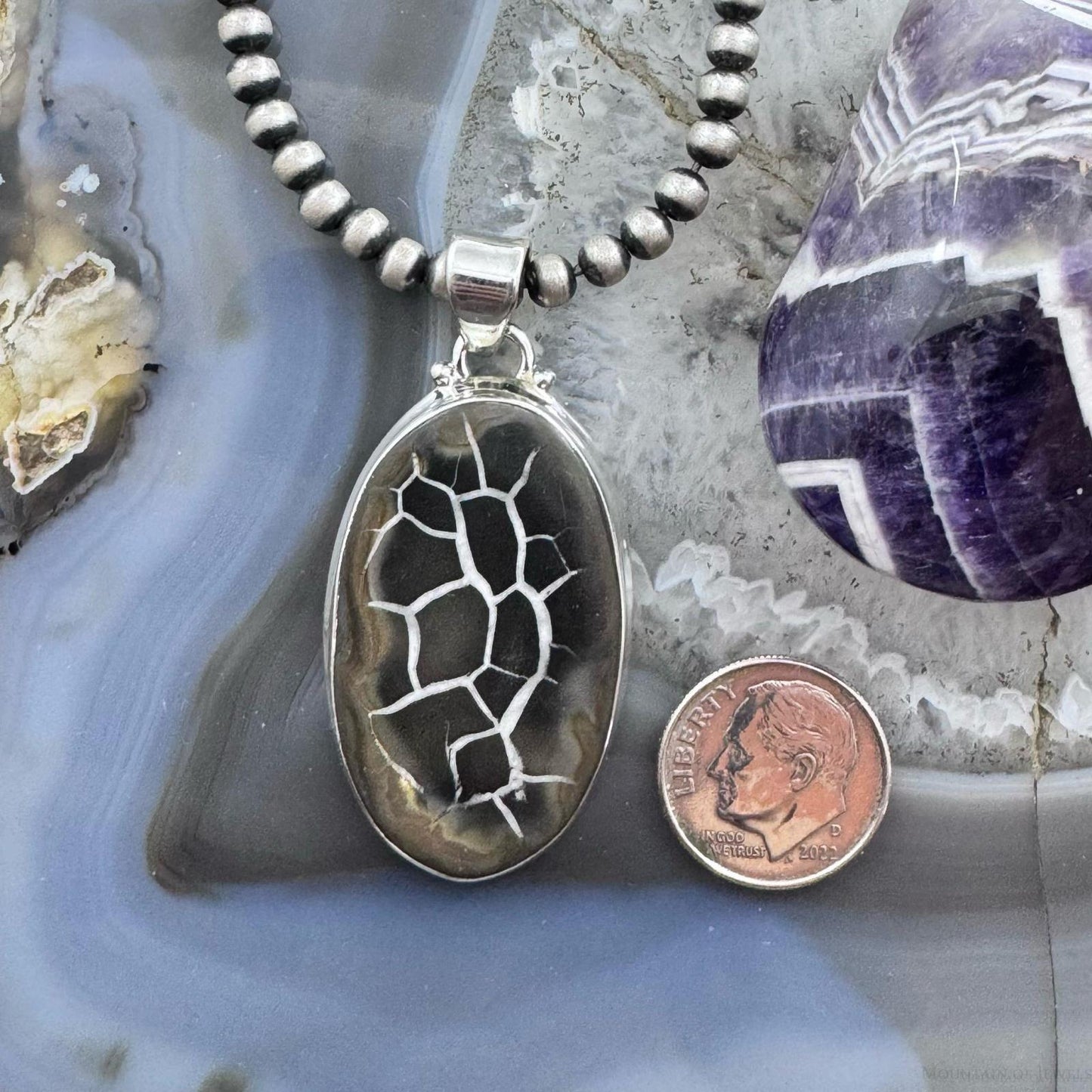 Sterling Silver Southwestern Style Oval Septarian Pendant For Women