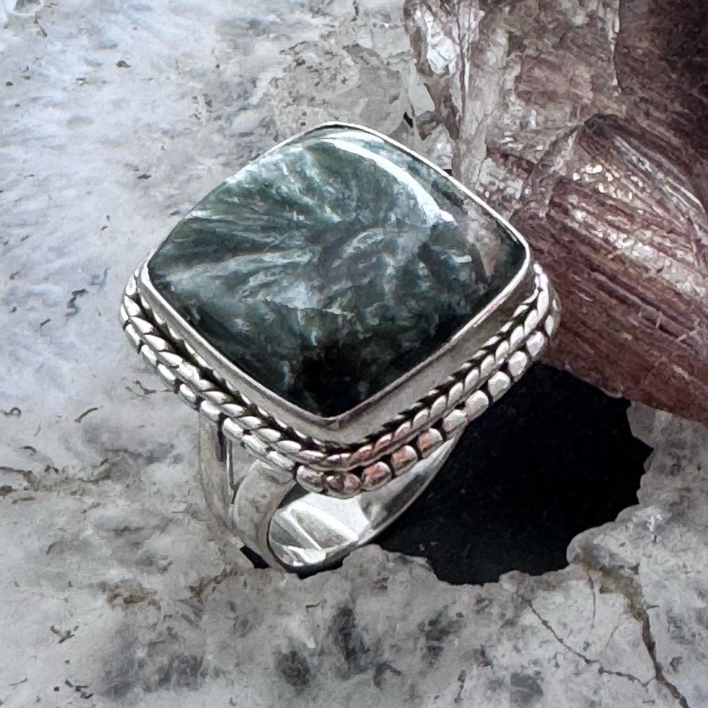 Sterling Silver Southwestern Style Square Serpentine Ring Size 8 For Women