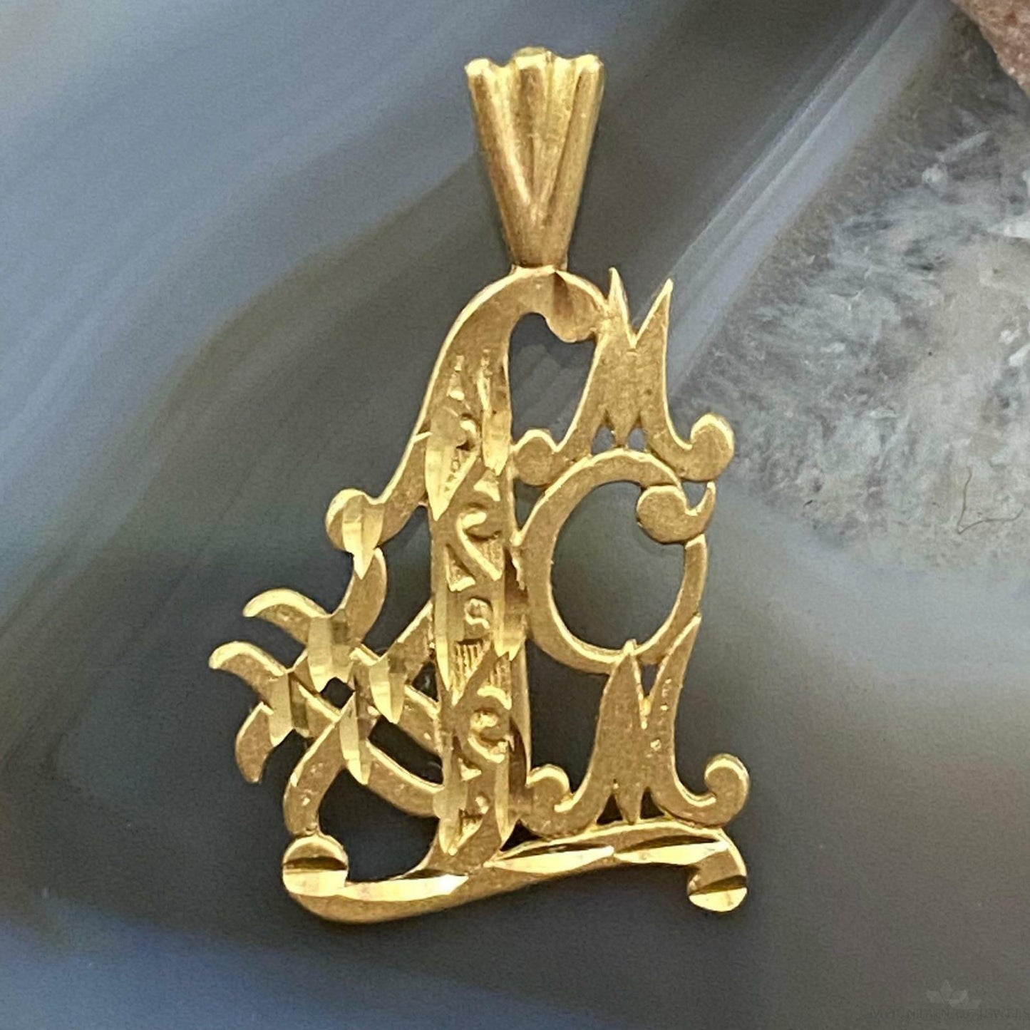 14K Yellow Gold "#1 Mom" Charm For Women