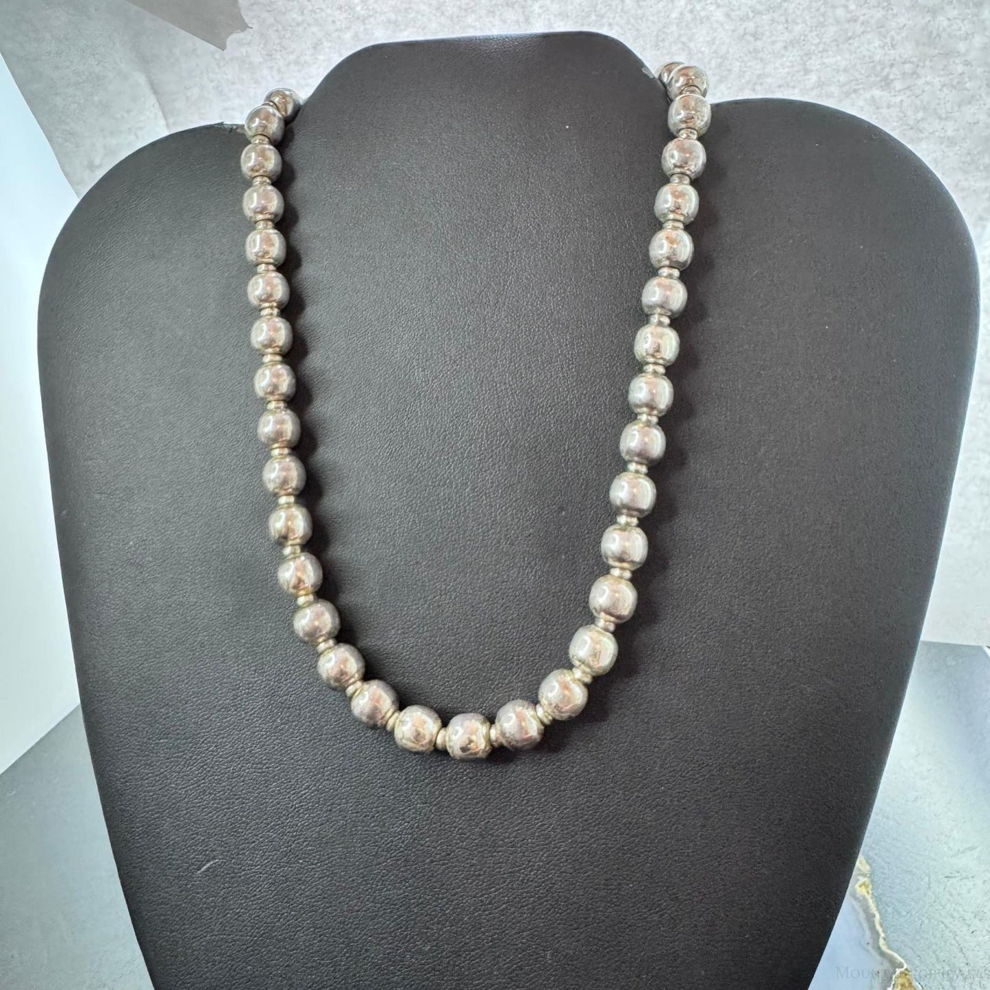 Silver Southwestern Style Rounded Beads 14" Necklace For Women