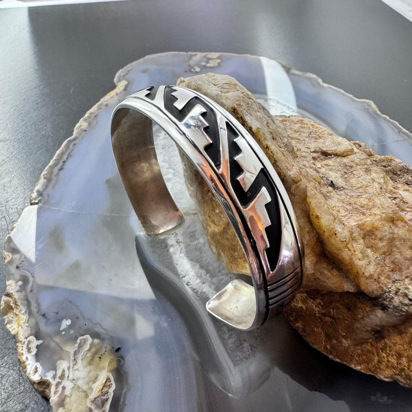 Tommy & Rosita Singer Sterling Silver Flexible Decorated Overlay Bracelet For Women #3