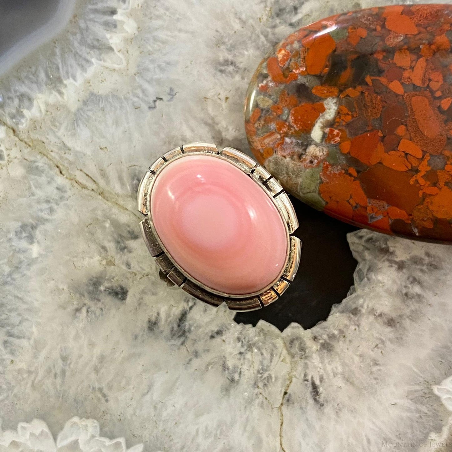 Samson Edsitty Native American Sterling Silver Oval Pink Conch Ring Size 7.5