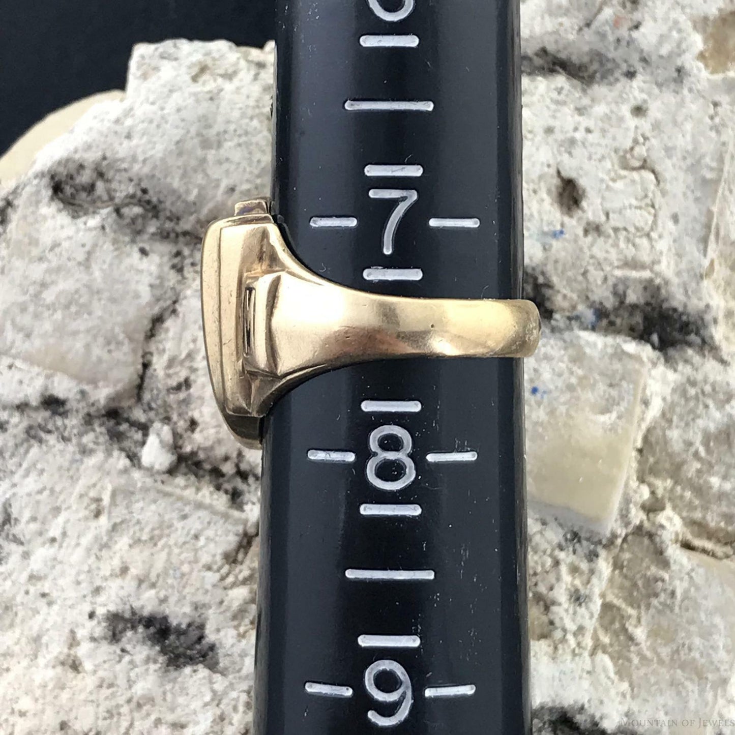 Vintage 1965 Taos High School, New Mexico 10K Gold Ring