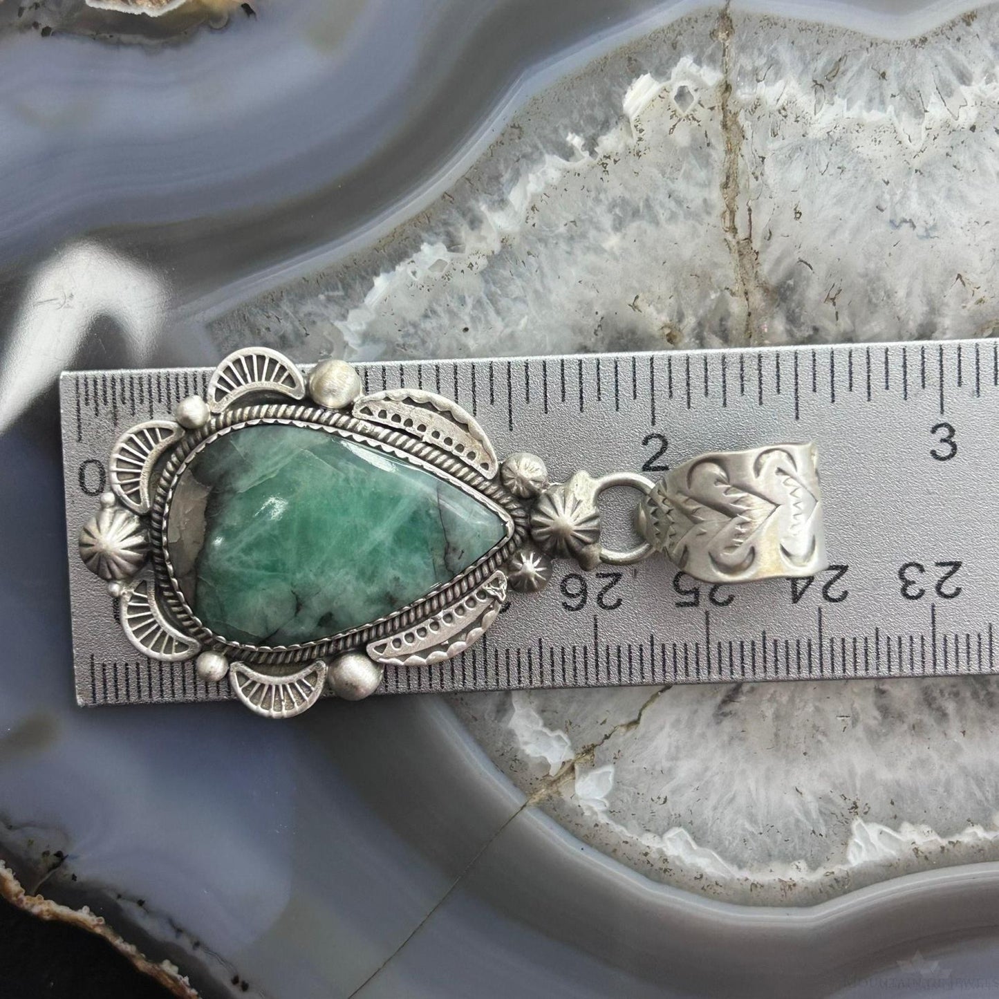 Sterling Silver Southwestern Style Teardrop Emerald Decorated Pendant For Women