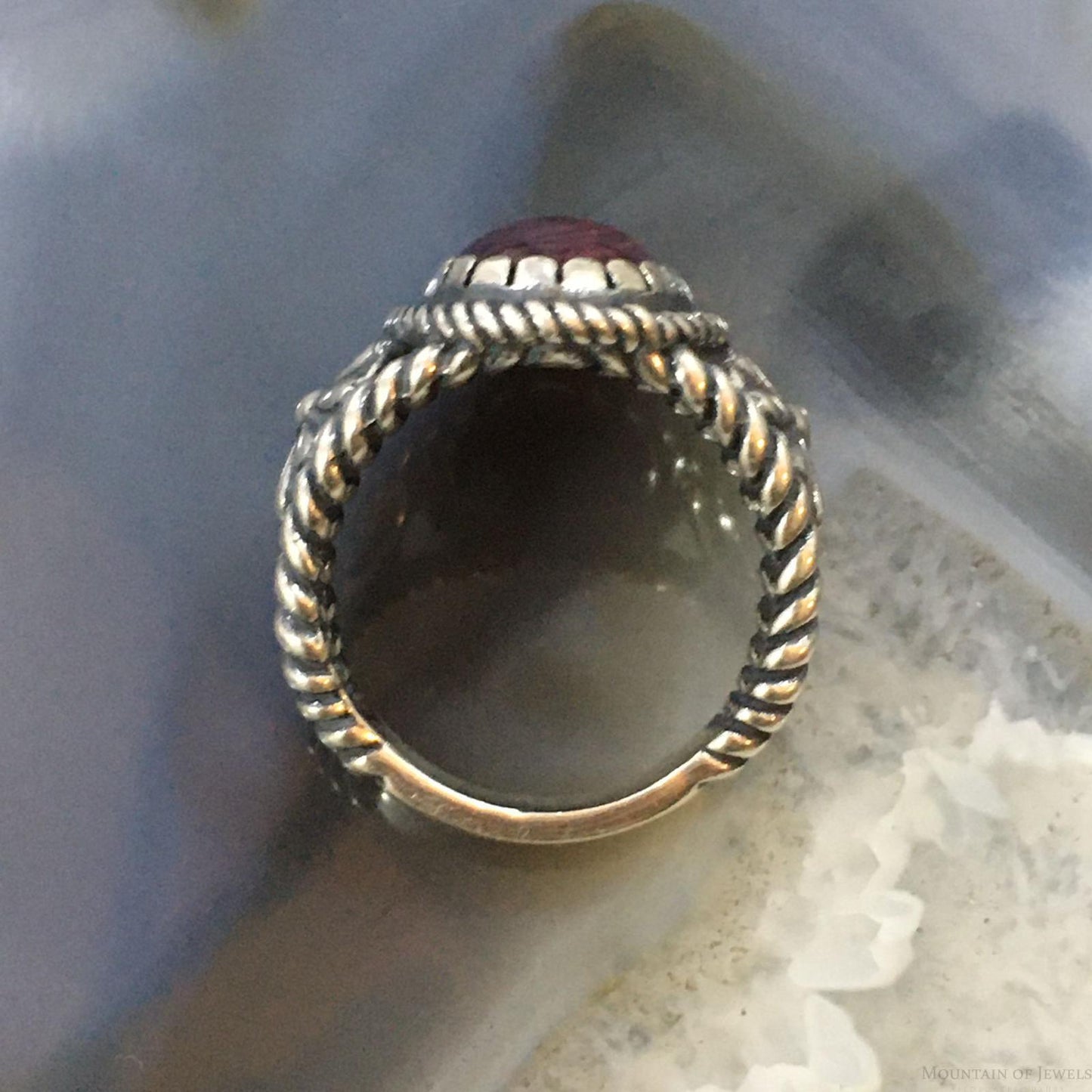 Carolyn Pollack Vintage Southwestern Style Sterling Silver Oval Purple Spiny Oyster Decorated Ring