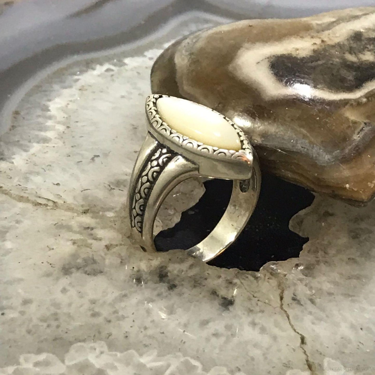 Carolyn Pollack Sterling Silver Marquise Moonstone Decorated Ring Size 8.25 For Women