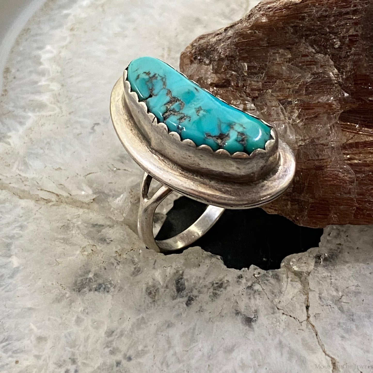 Vintage Native American Silver Kidney-Shape Turquoise Ring Size 6.75 For Women