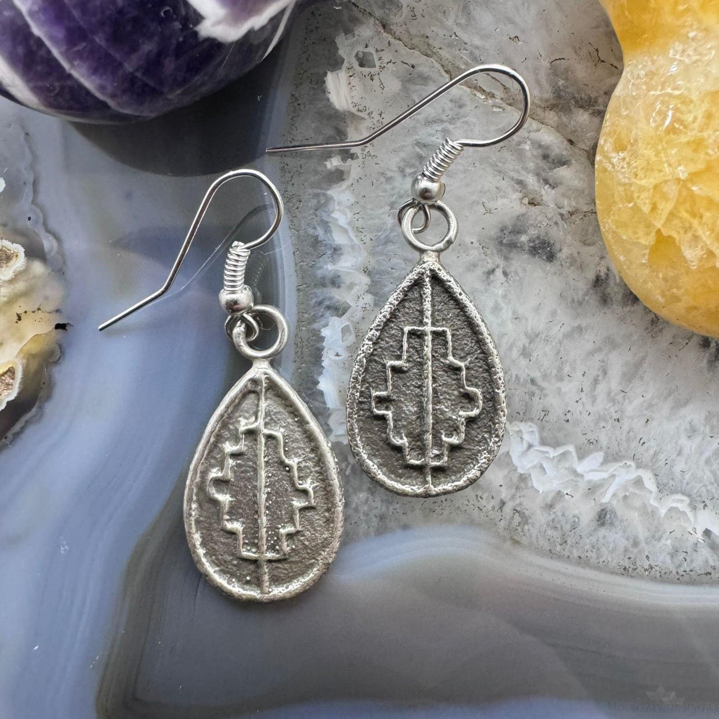 Joel Pajarito Sterling Silver Teardrop Tufa Cast Rug Design Dangle Earrings For Women