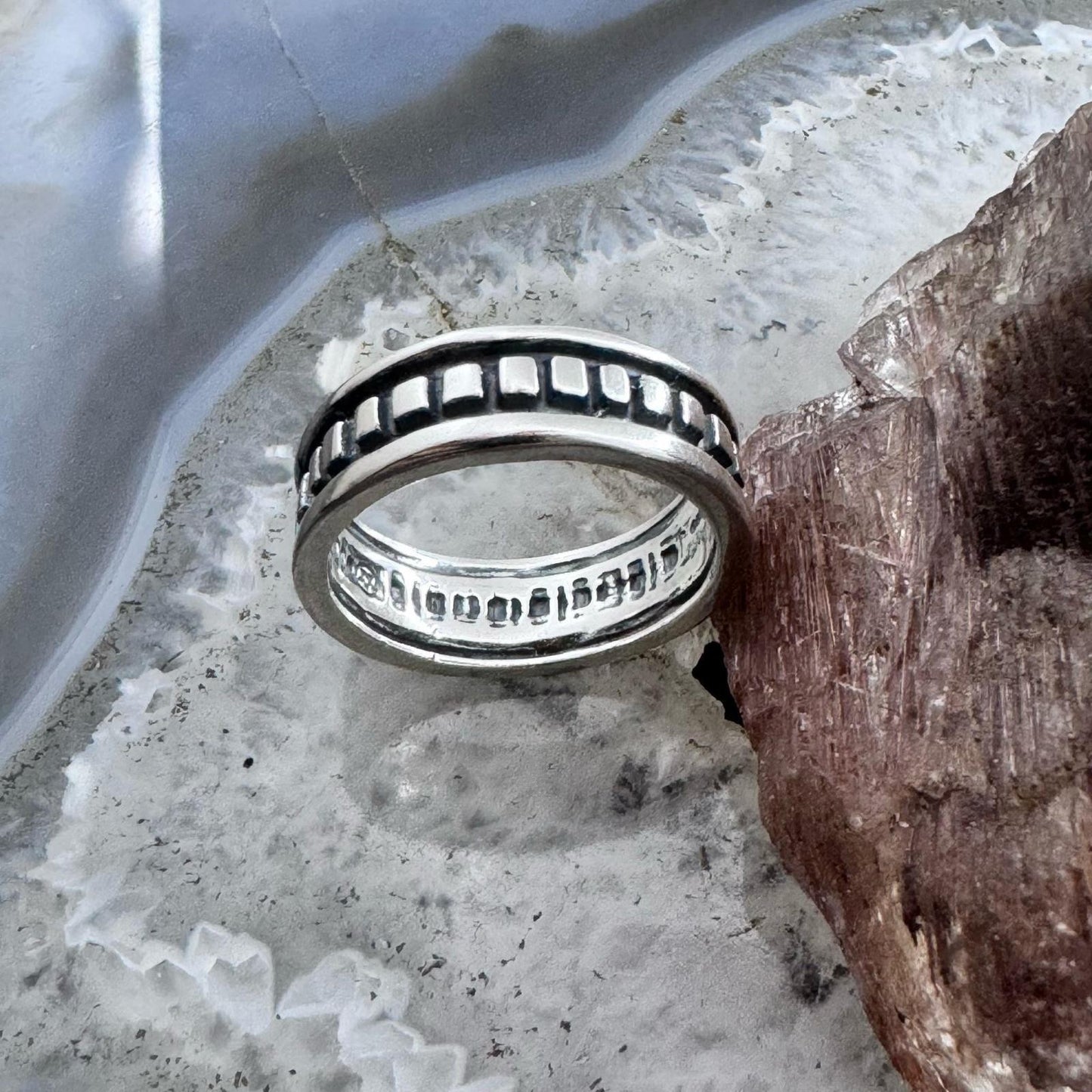 Carolyn Pollack Sterling Silver Southwestern Decorated Unisex Band Ring