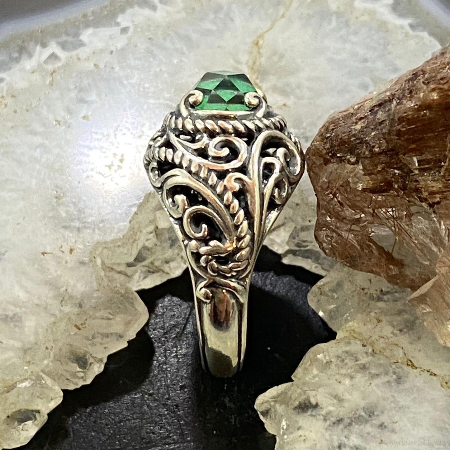 Carolyn Pollack Sterling Silver Oval Malachite & Quartz Decorated Doublet Ring For Women