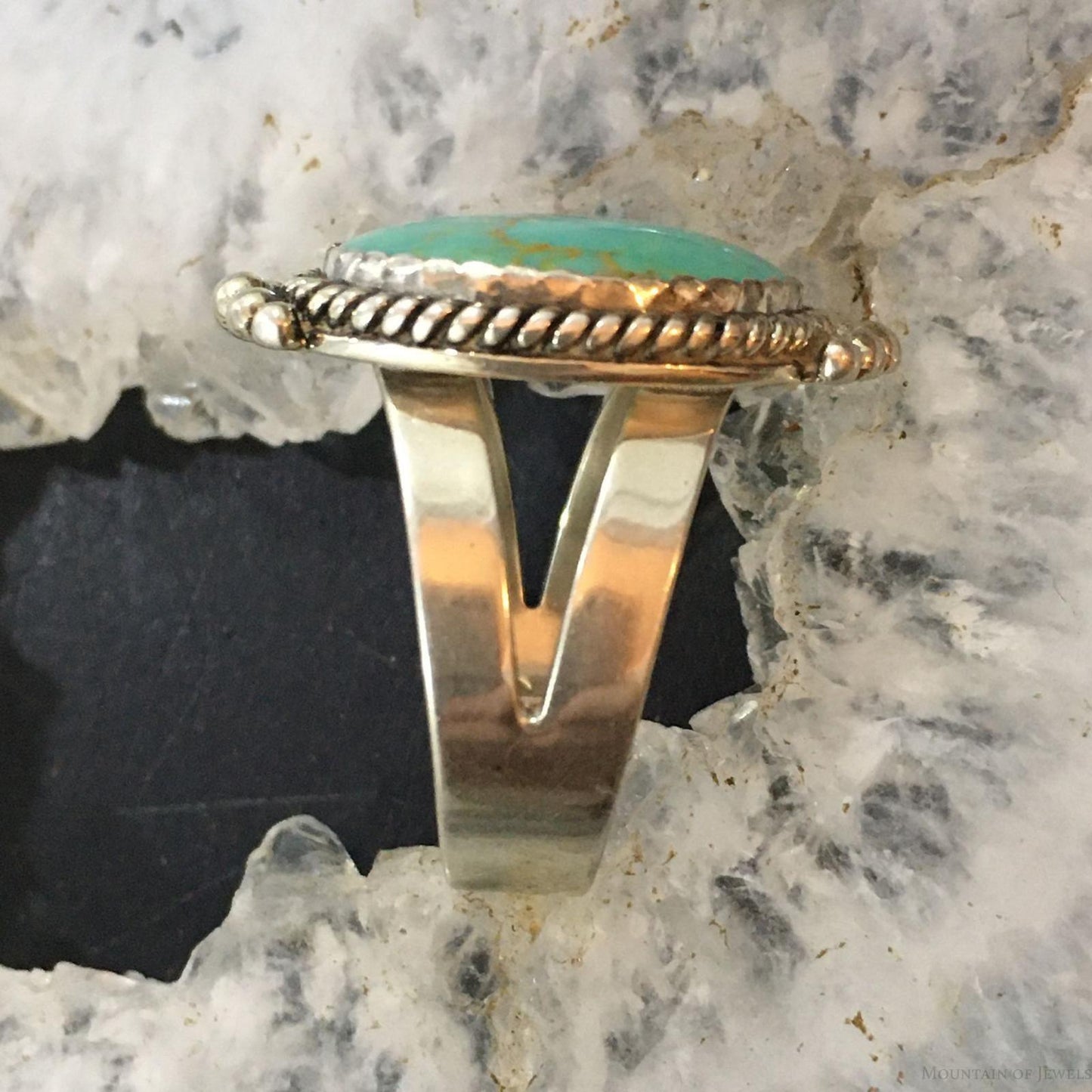Carolyn Pollack Southwestern Style Sterling Silver Oval Green Turquoise Decorated Ring For Women