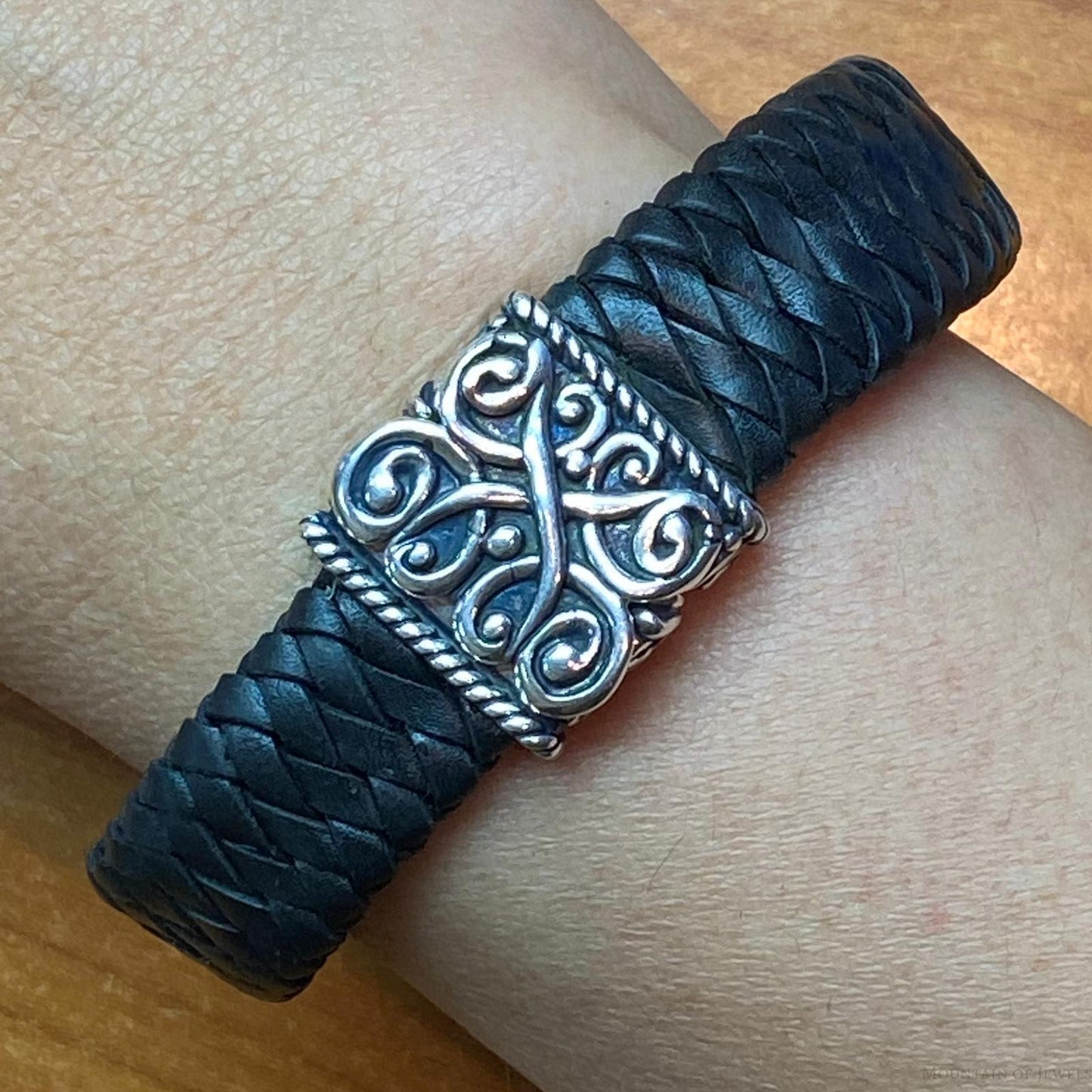 Carolyn Pollack Sterling Silver Gray Mother of Pearl Doublet Braided Leather Bracelet For Women