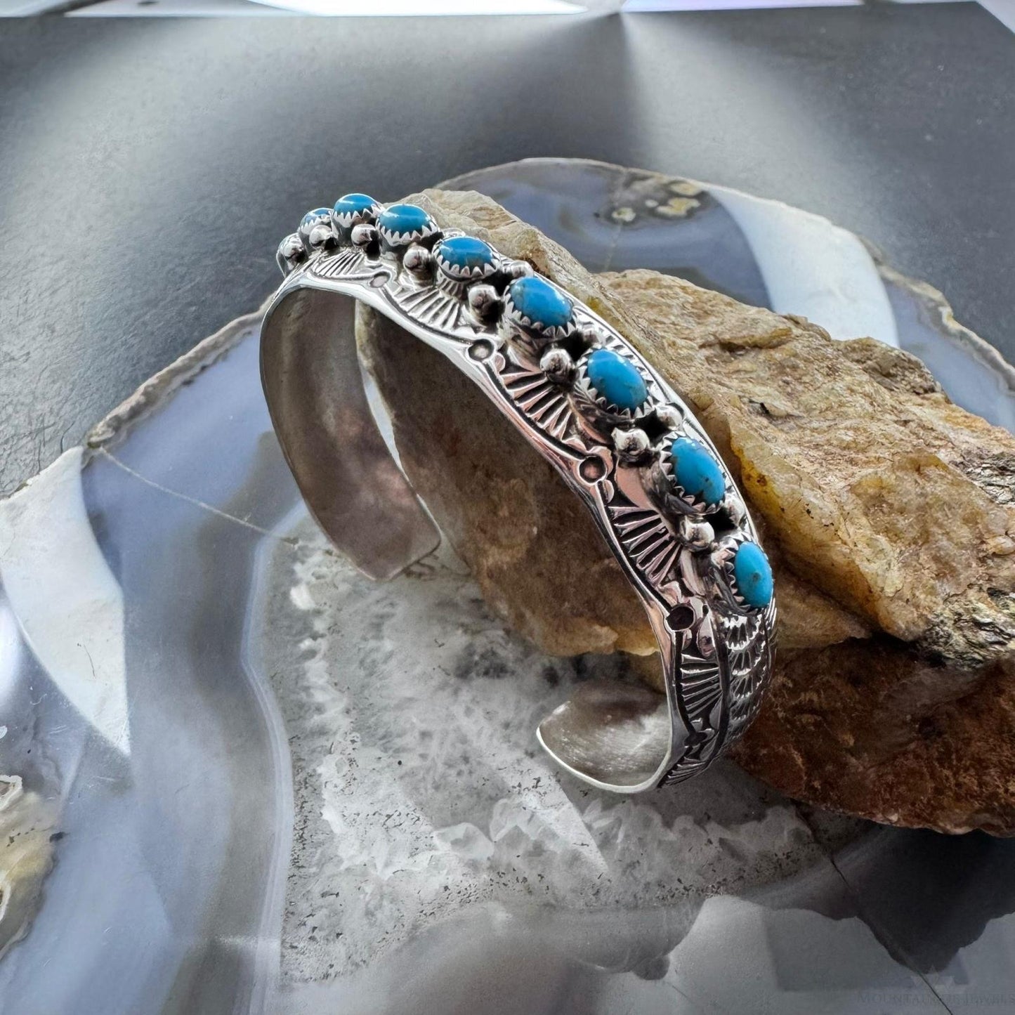 Grace Silver Native American Sterling Single Row 9 Oval Kingman Turquoise Bracelet For Women