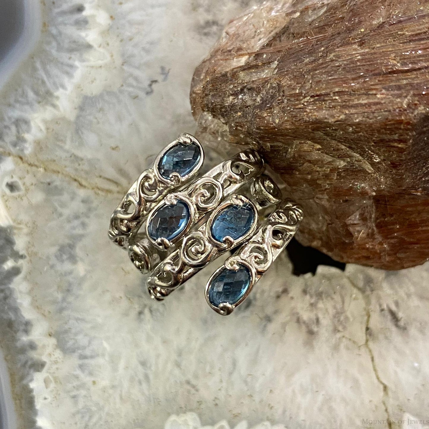 Carolyn Pollack Sterling Silver 4 Oval Faceted London Blue Topaz Decorated Ring For Women