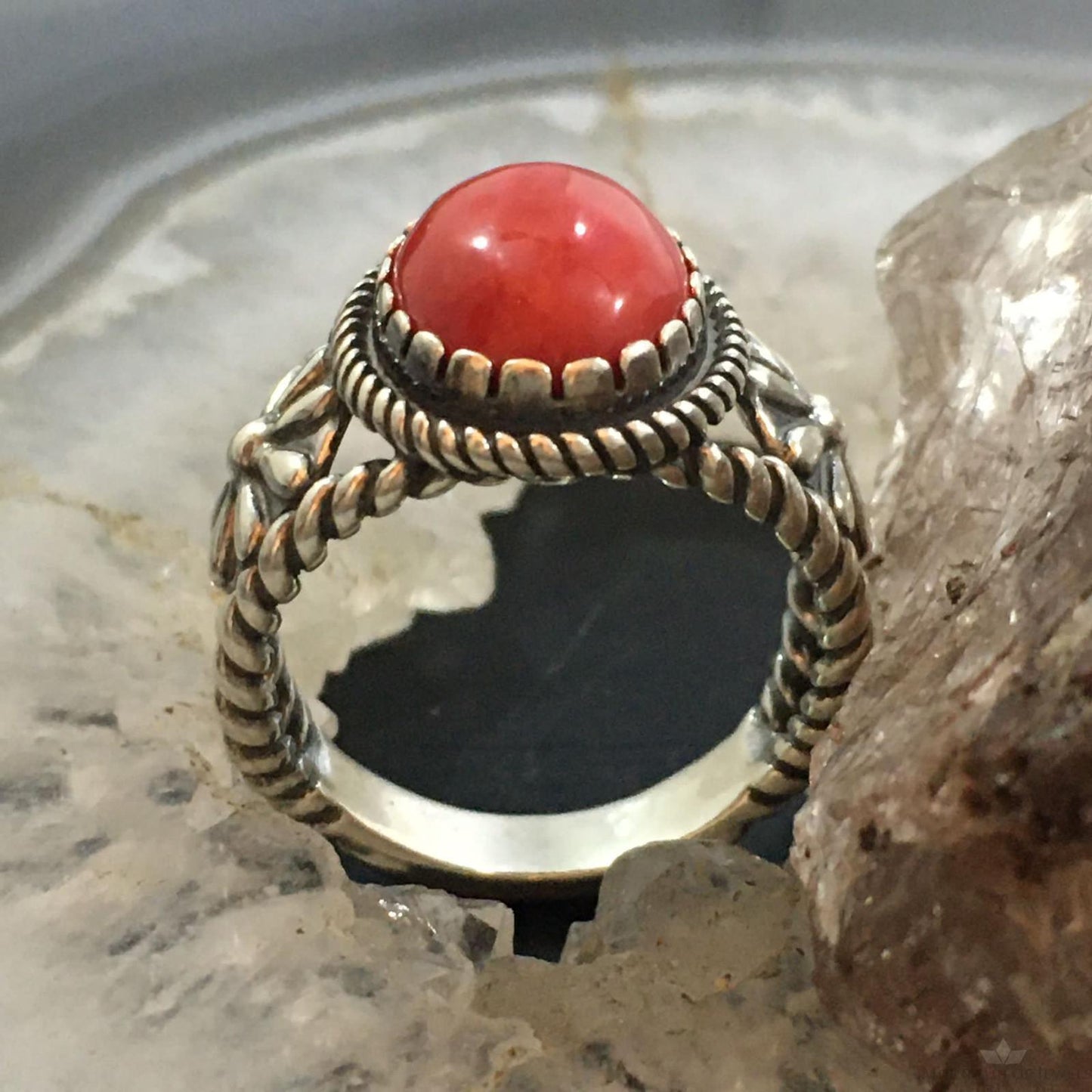 Carolyn Pollack Vintage Southwestern Style Sterling Silver Oval Red Jasper Decorated Ring For Women