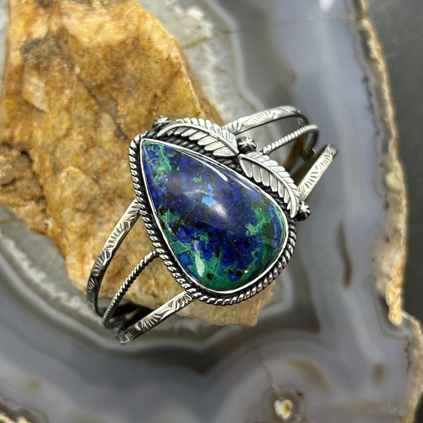 Sterling Silver Southwestern Style Teardrop Azurite Decorated Bracelet For Women
