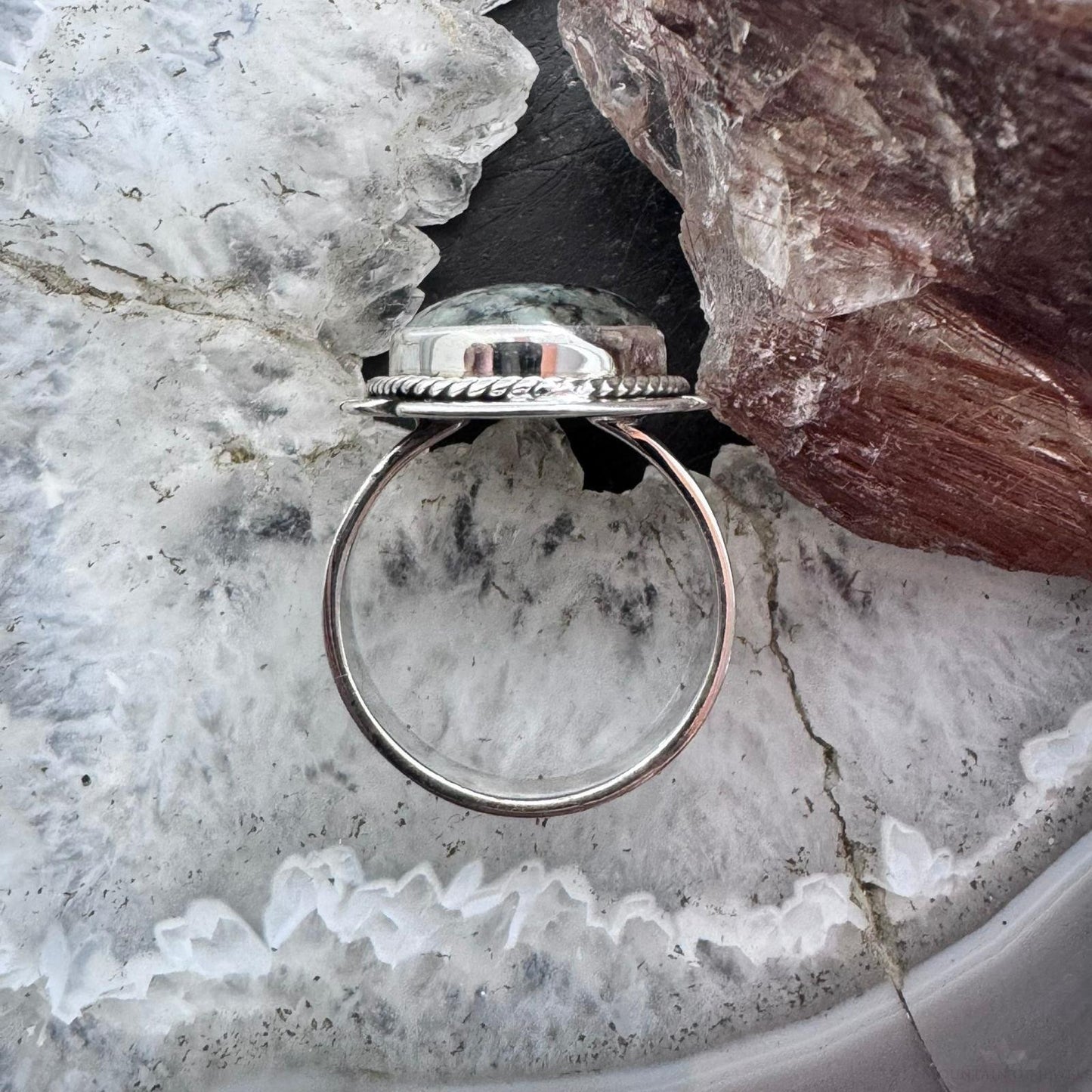 Sterling Silver Southwestern Style Oval Parral Dendritic Decorated Ring Size 8.5 For Women