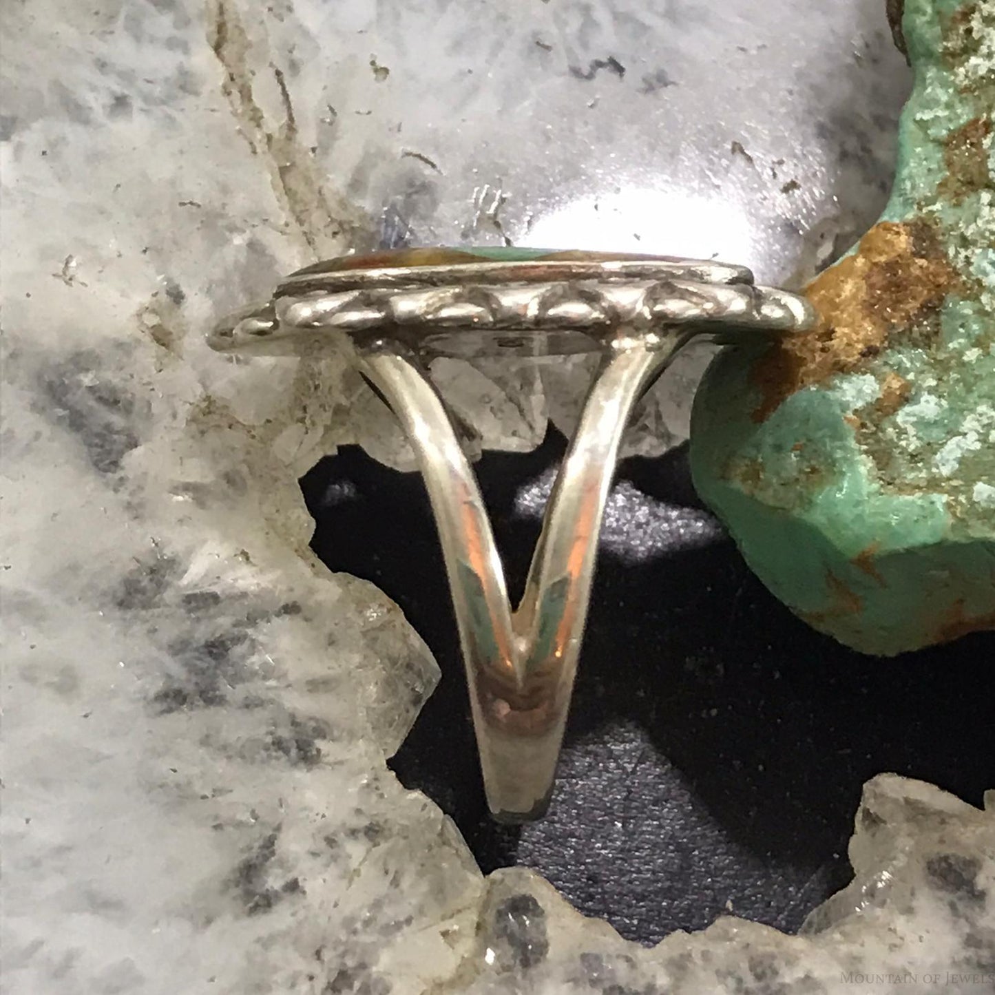 Carolyn Pollack Sterling Silver Elongated Oval Multistone Chip Inlay Ring Size 6 For Women