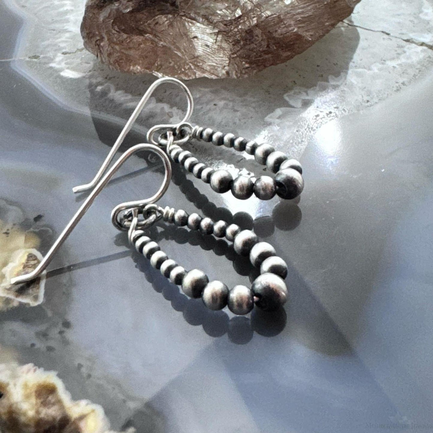 Native American Sterling Silver Graduated Navajo Pearl Beads Dangle Earrings For Women