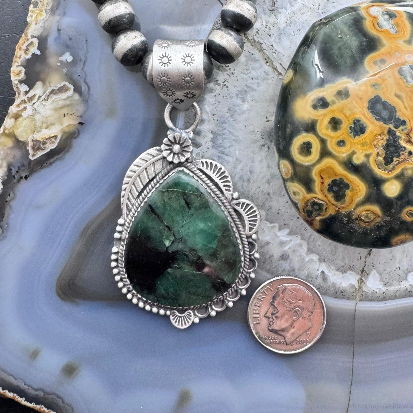 Sterling Silver Southwestern Style Teardrop Emerald Decorated Pendant For Women