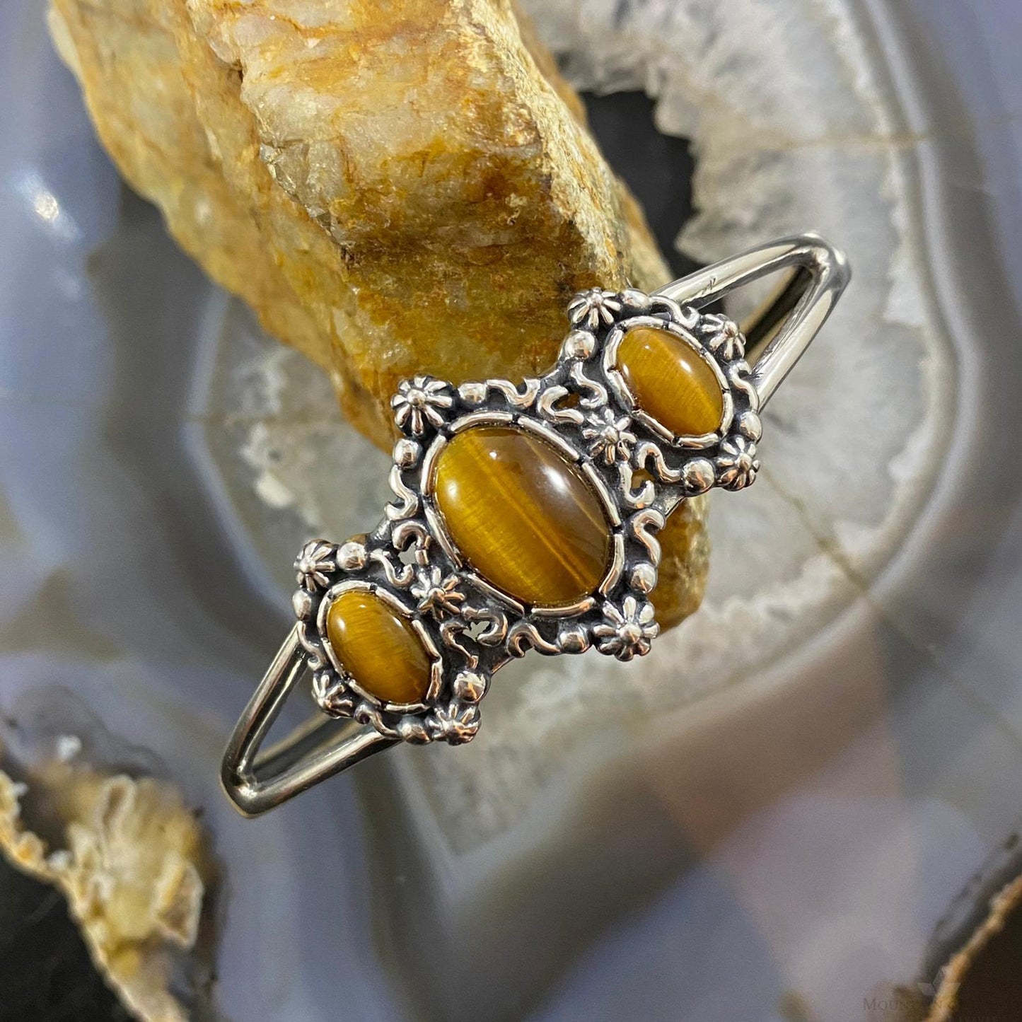 Carolyn Pollack Vintage Southwestern Style Sterling Silver Tiger Eye Decorated Bracelet