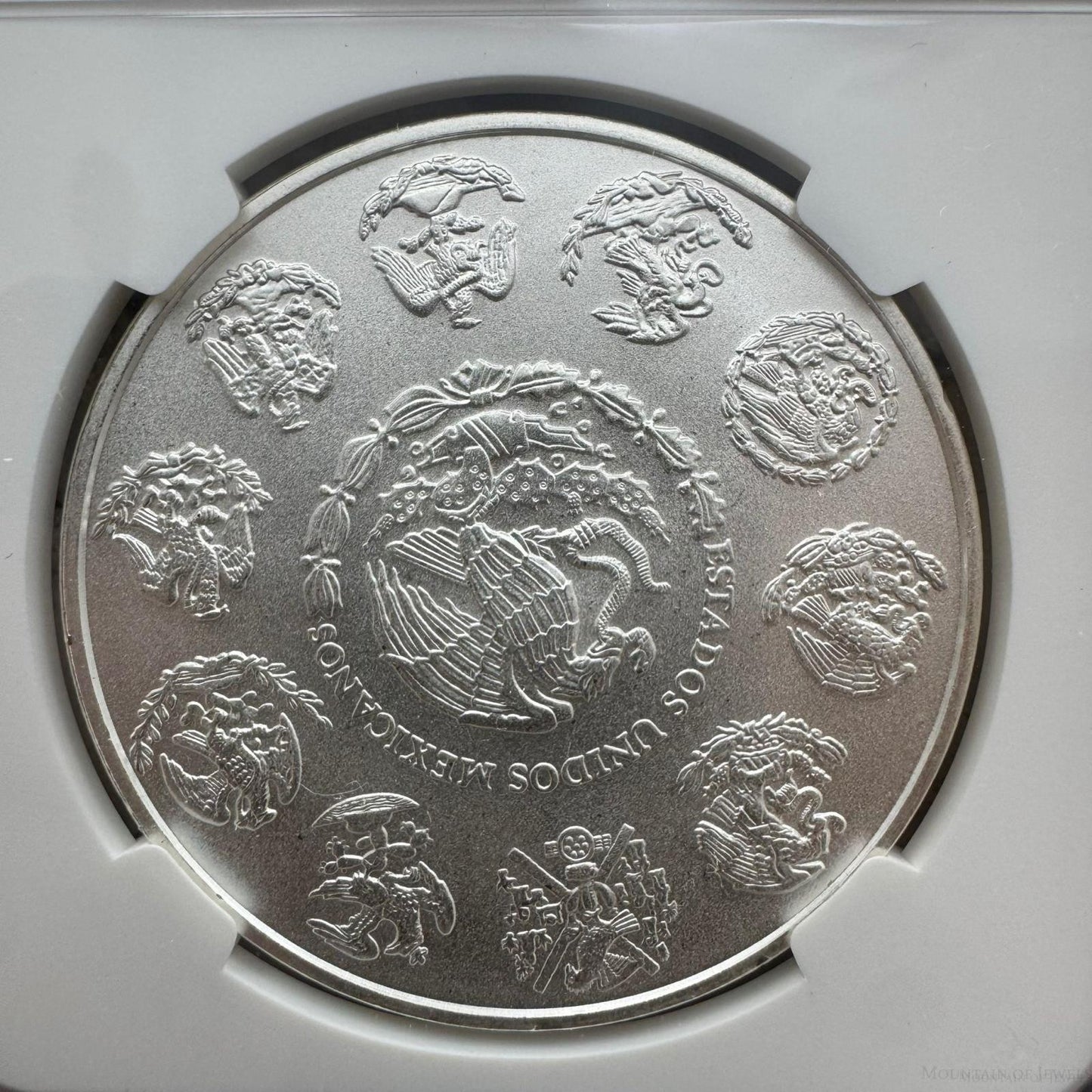 2011 Mexico One Ounce Libertad .999 Fine Silver NGC MS69 #2943174-015