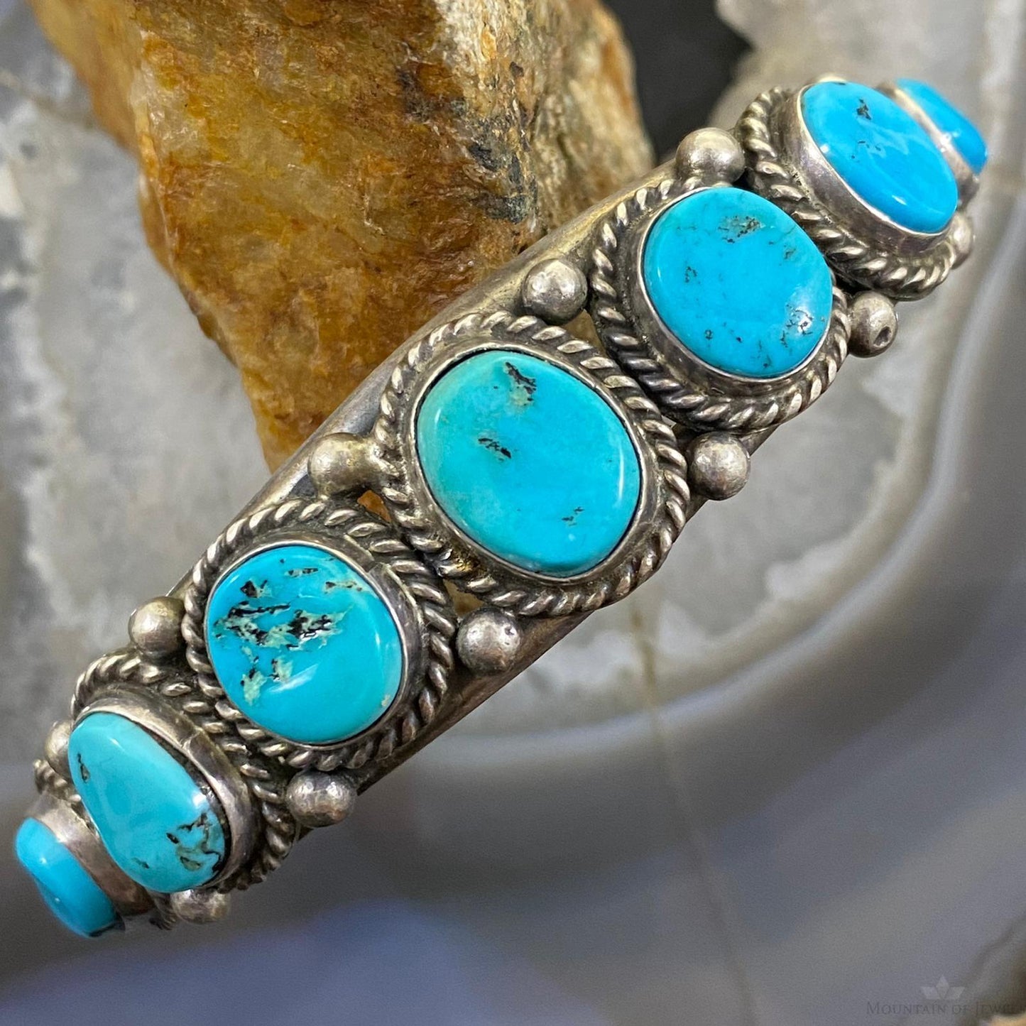 Vintage Native American Sterling Silver Single Row Graduated Turquoise Bracelet