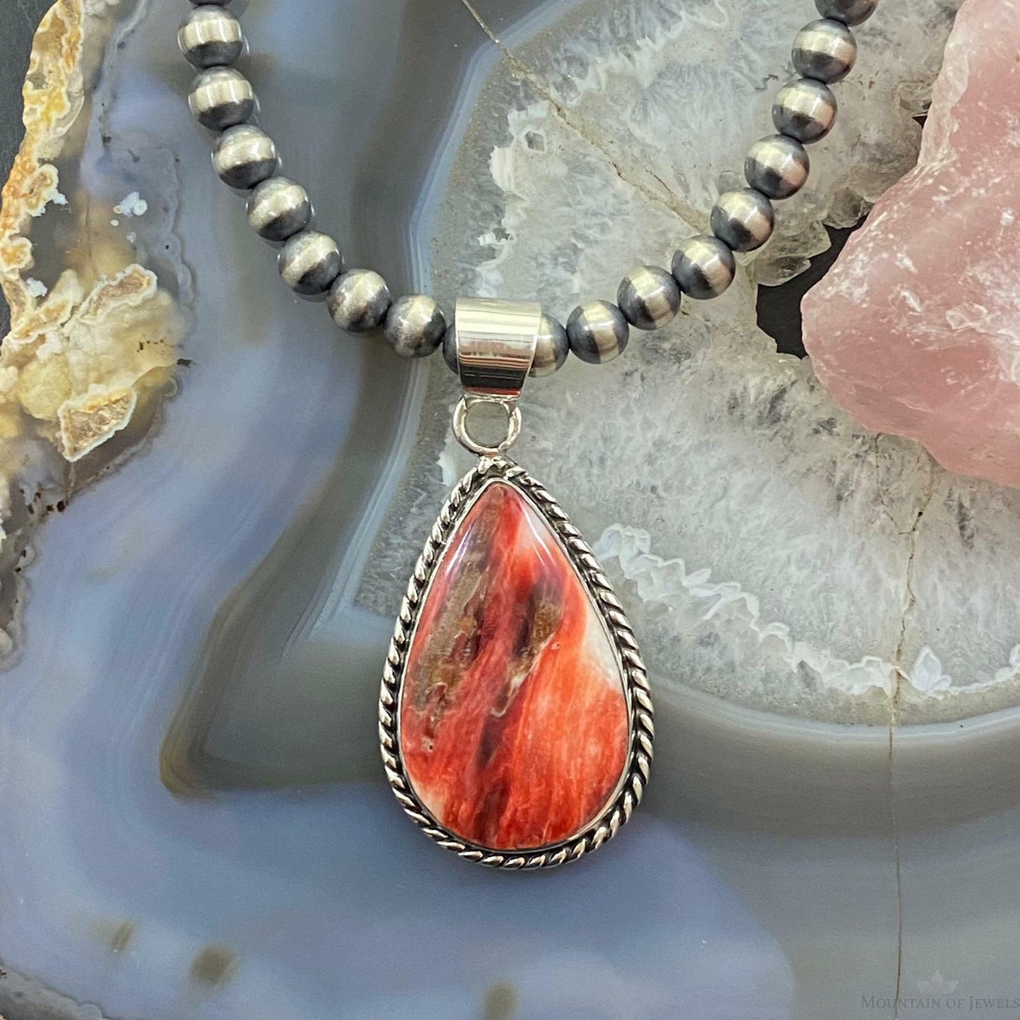 Native American Sterling Silver Teardrop Spiny Oyster Unisex Pendant