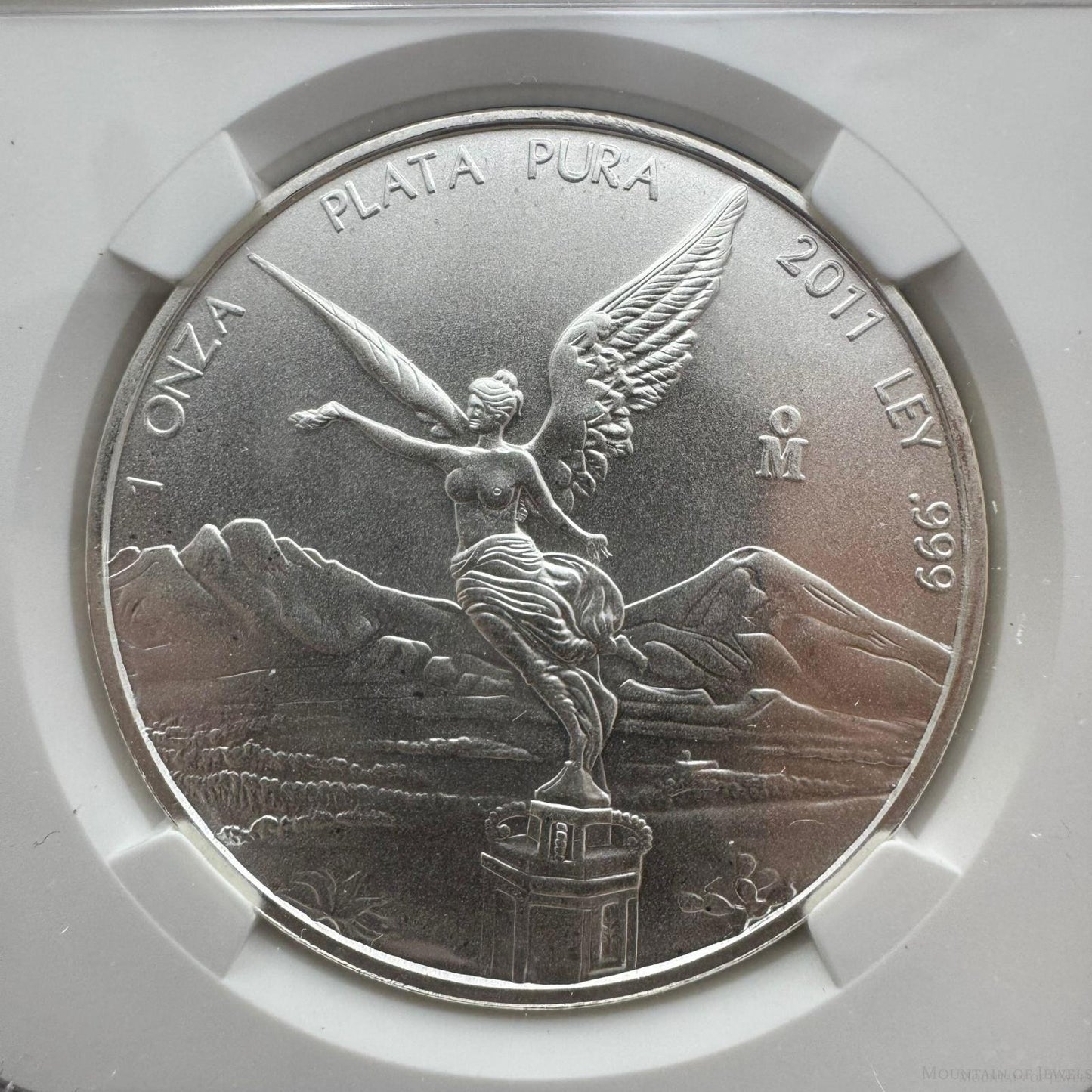 2011 Mexico One Ounce Libertad .999 Fine Silver NGC MS69 #2943174-017