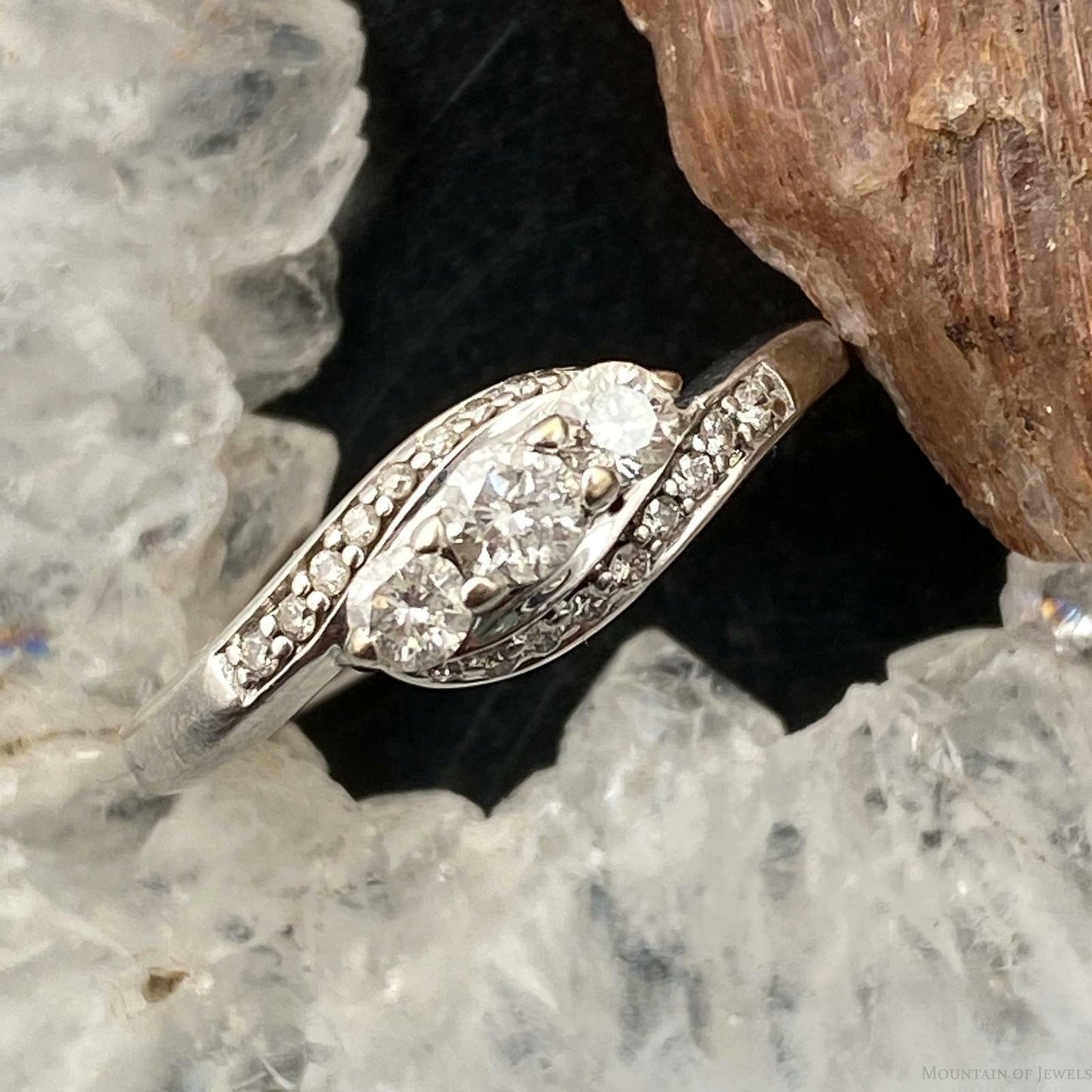 14K White Gold Diamonds Ring Size 7.5 For Bridal