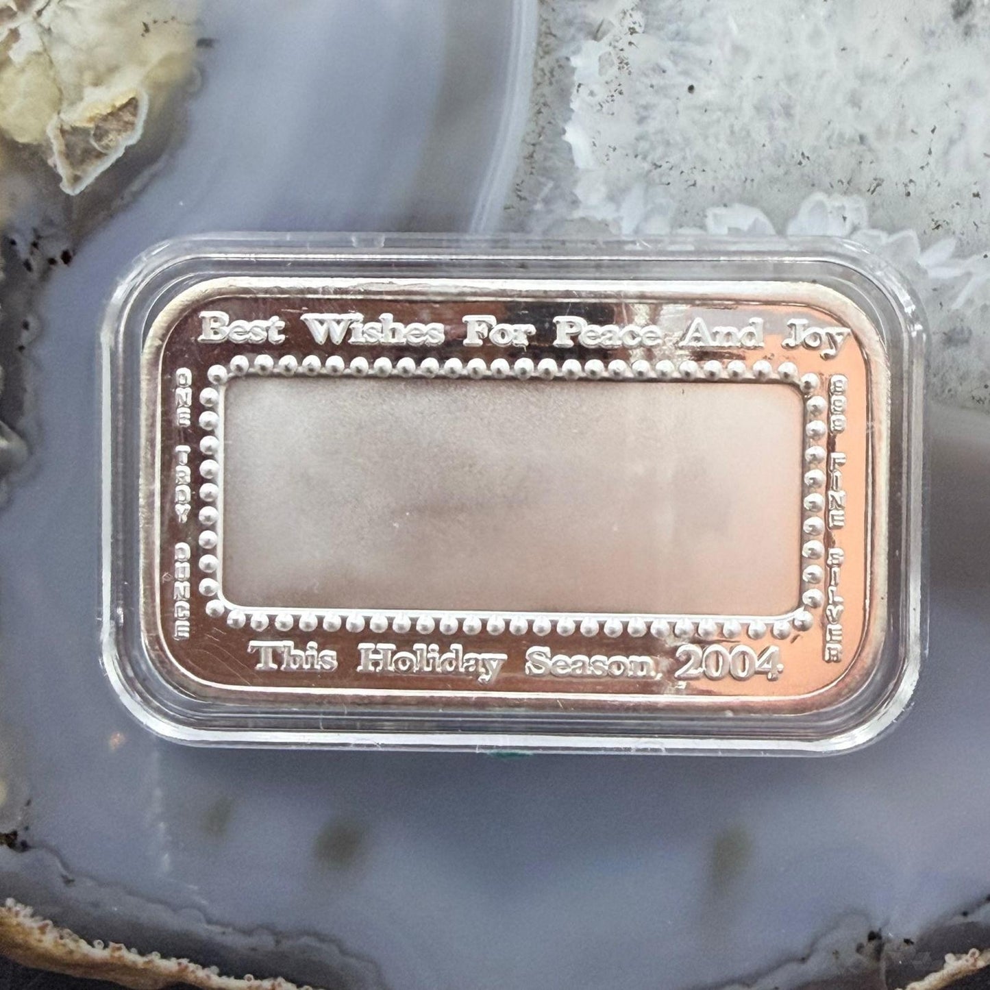 Vintage US 2004 1 Troy Ounce of .999 Fine Silver Bar Holiday Greeting #102525-15