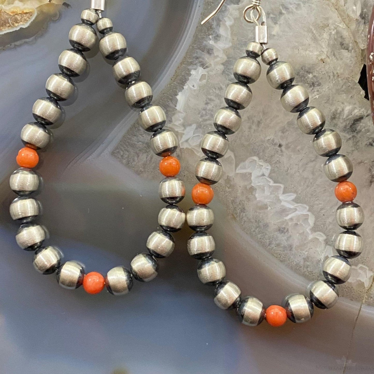 Navajo Pearl Beads and Spiny Oyster 5mm Sterling Silver Hoop Dangle Earrings