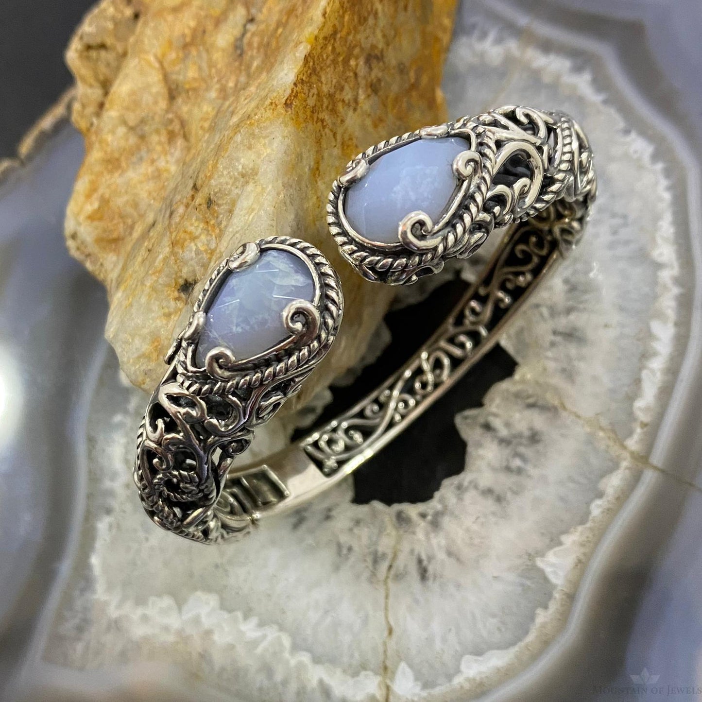 Carolyn Pollack Sterling Silver Blue Lace Agate Doublet Decorated Hinged Bracelet For Women