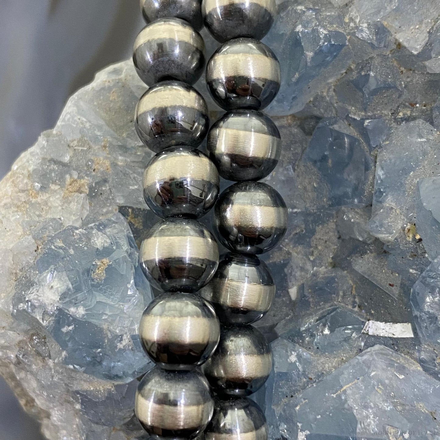 Sterling Silver Navajo Pearl Necklace Length 18" / 8 mm For Women