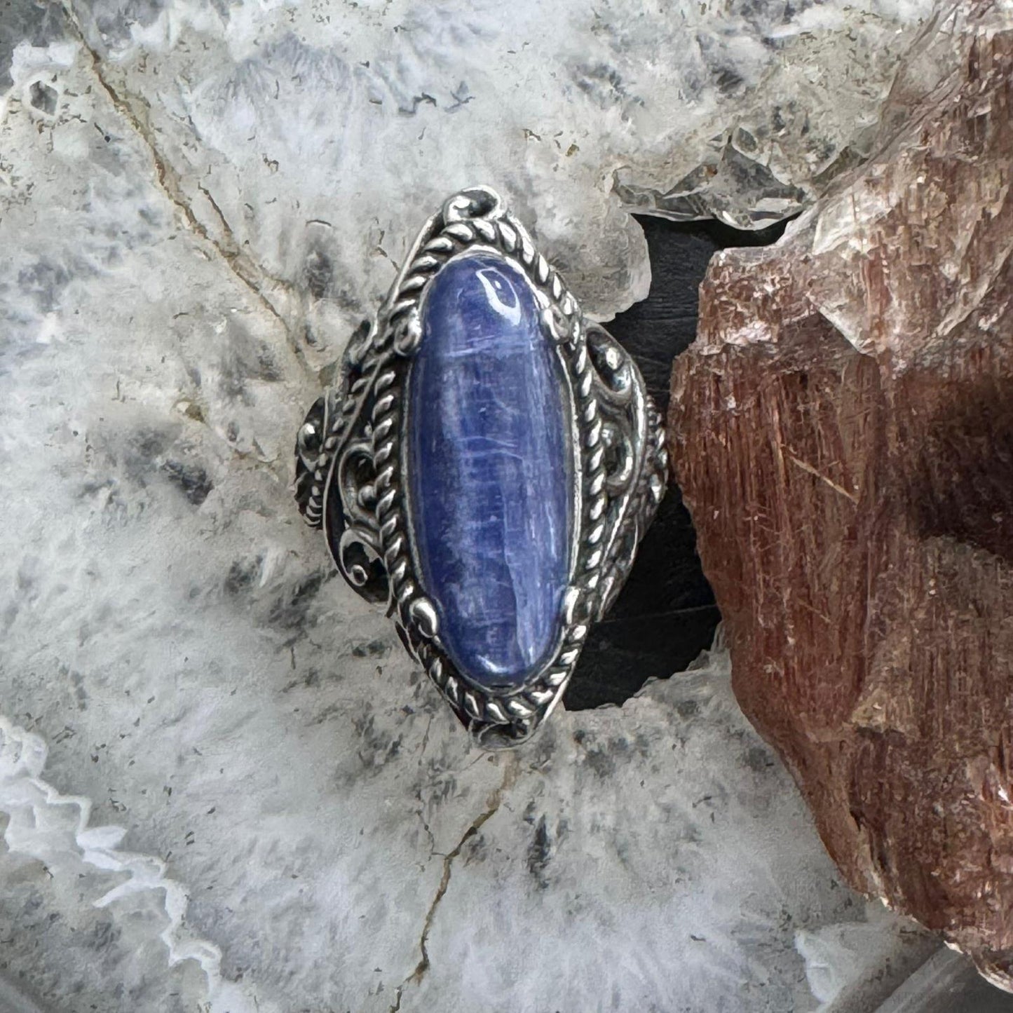 Carolyn Pollack Sterling Silver Elongated Oval Blue Quartz Decorated Ring Variety of Sizes