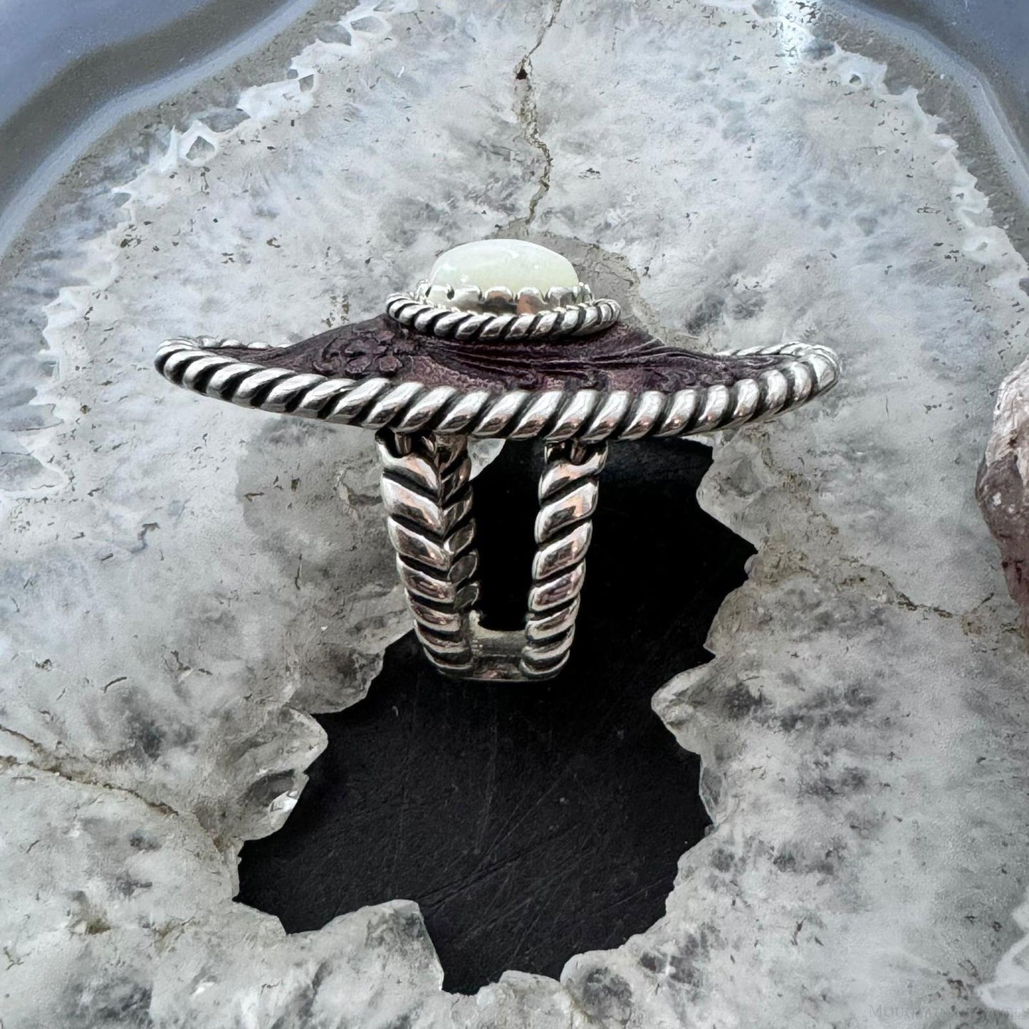 Carolyn Pollack Sterling Silver Oval Moonstone on Tooled Leather Ring Size 5 For Women