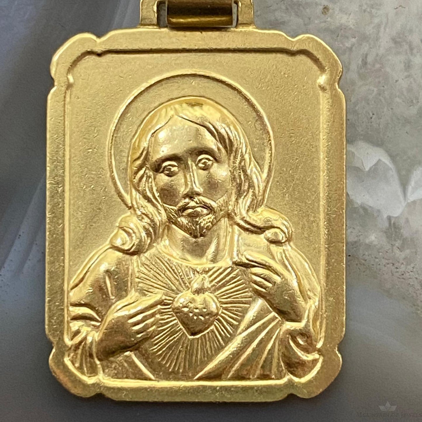 14K Yellow Gold Catholic Religious Unisex Pendant