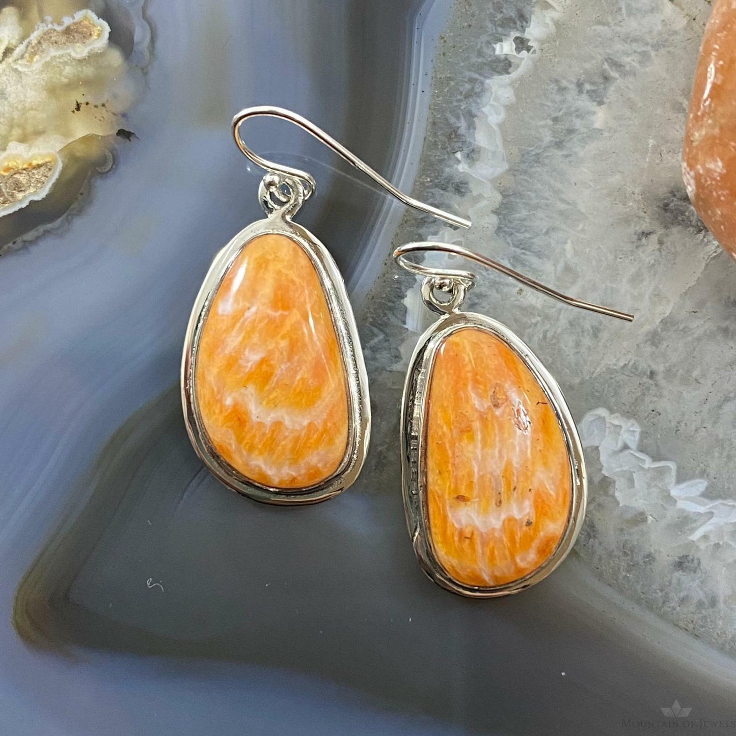 Native American Sterling Silver Spiny Oyster Dangle Earrings For Women