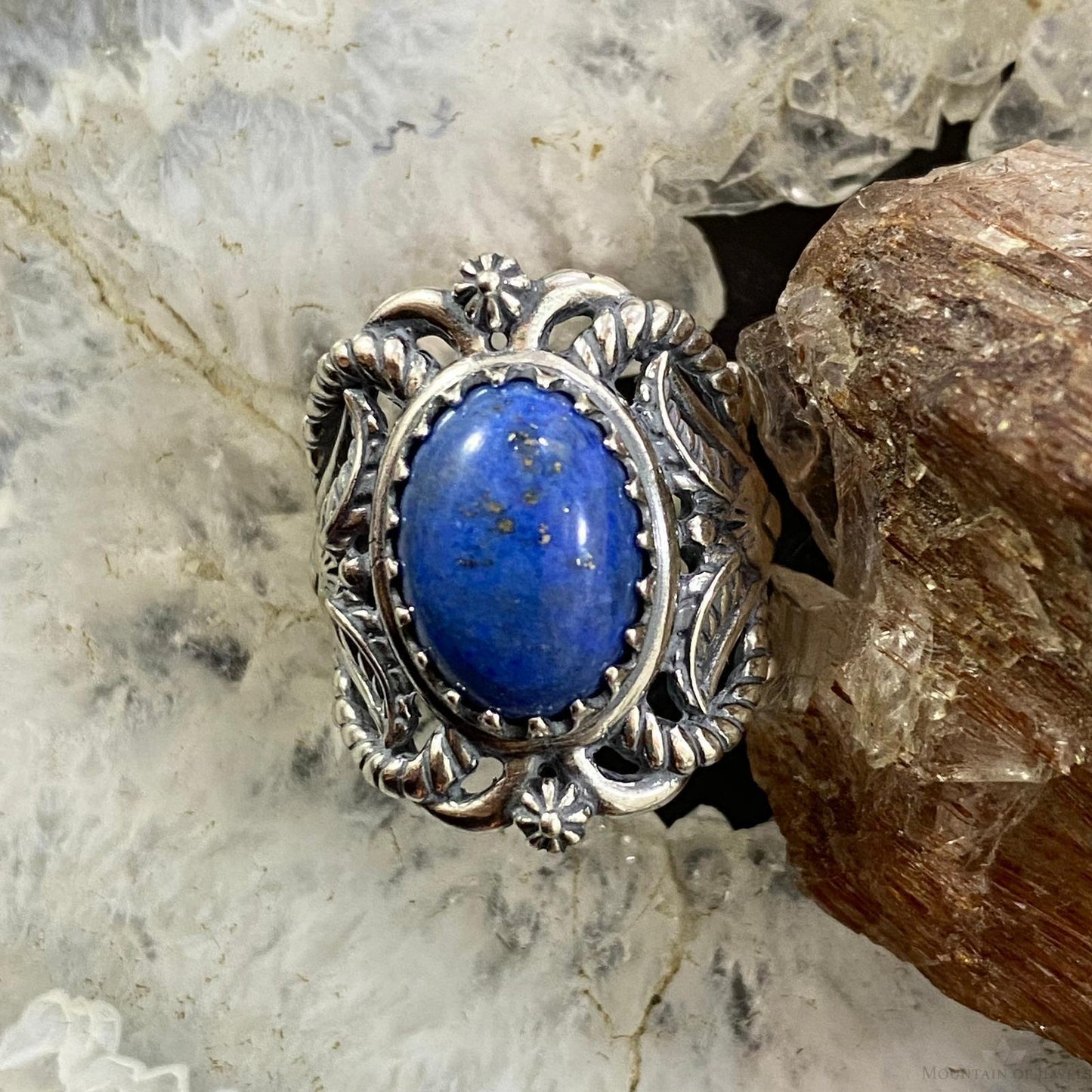 Carolyn Pollack Southwestern Style Sterling Silver Oval Denim Lapis Decorated Ring For Women