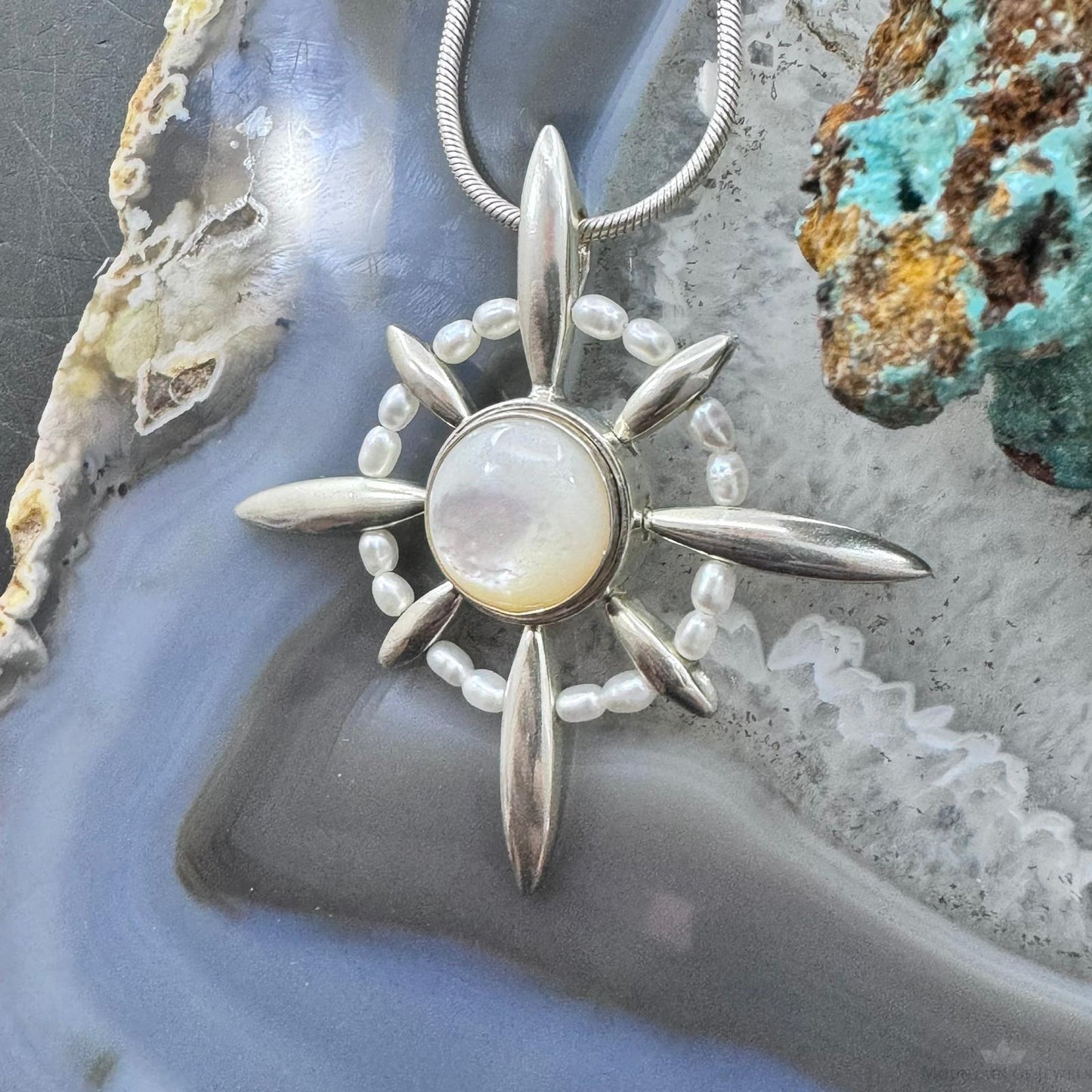 Carolyn Pollack Sterling Silver Round Moonstone & Pearl Pendant w/18" Necklace For Women