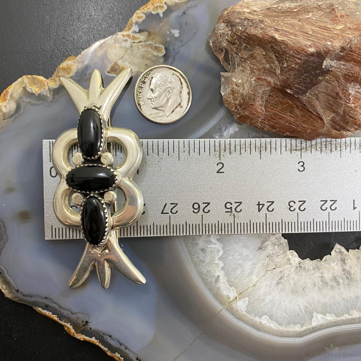Vintage Native American Sterling Silver Sand Cast W/Onyx Brooch For Women