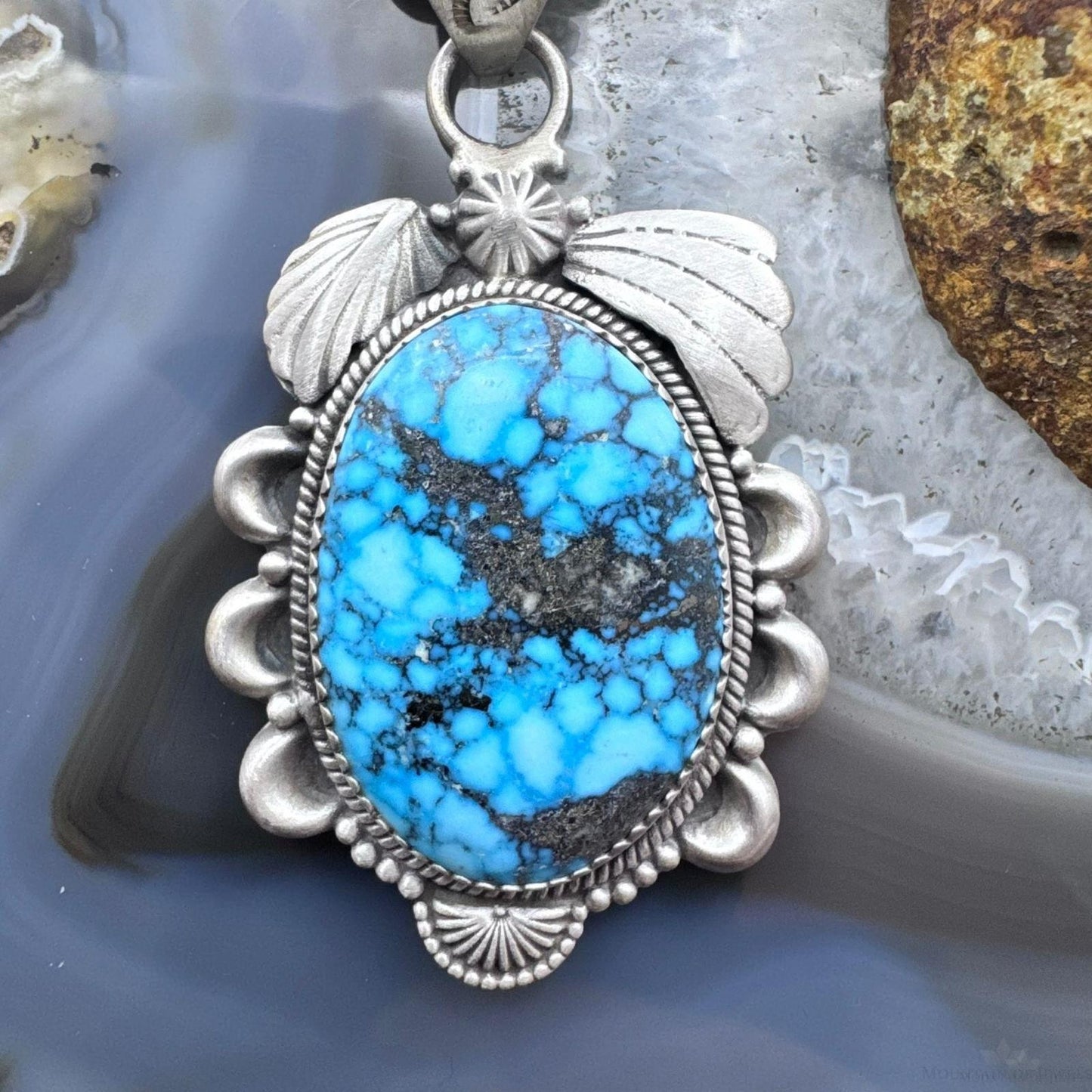 Sterling Silver Southwestern Style Large Oval Kingman Turquoise Pendant For Women