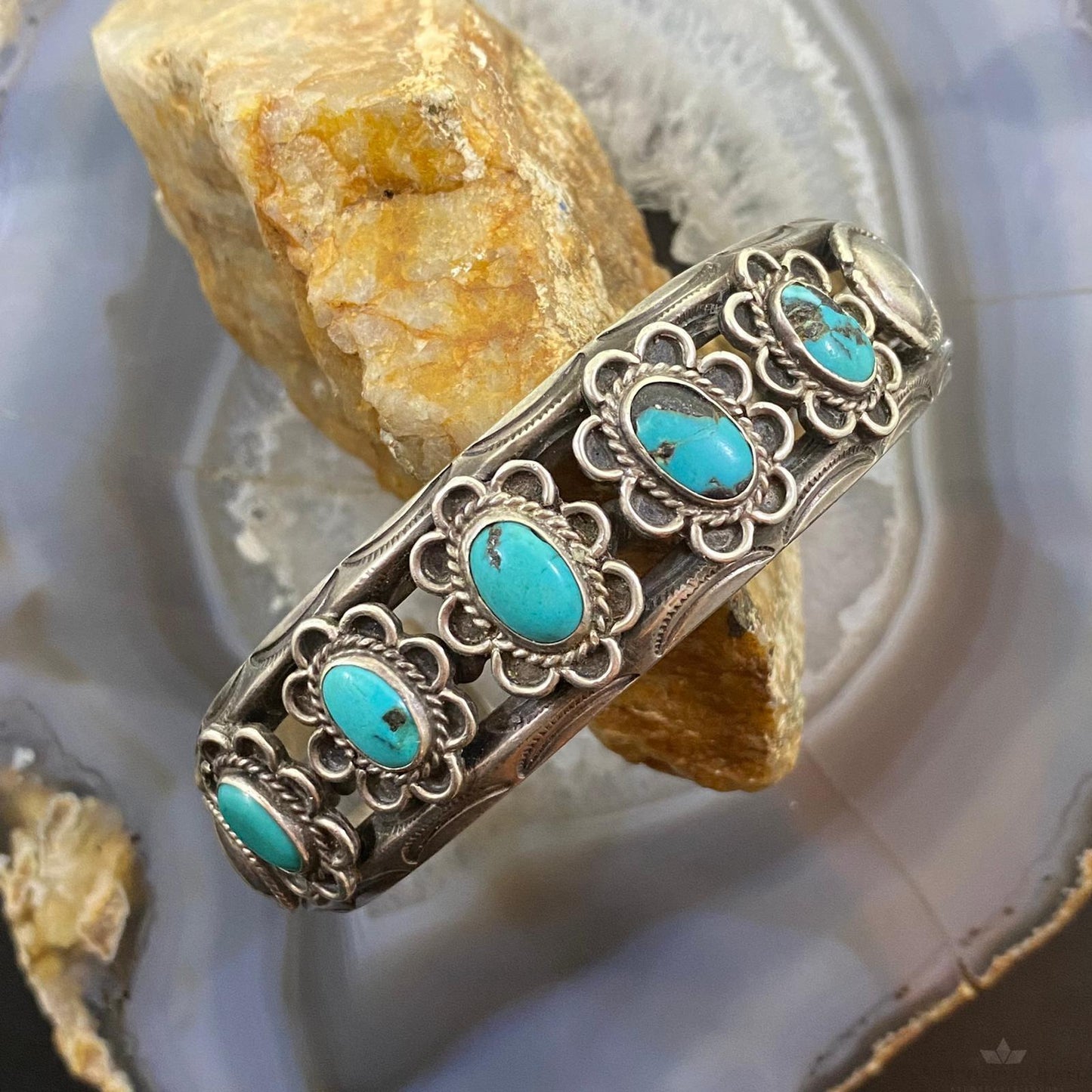 Vintage Native American Silver Oval Turquoise Floral Bracelet For Women