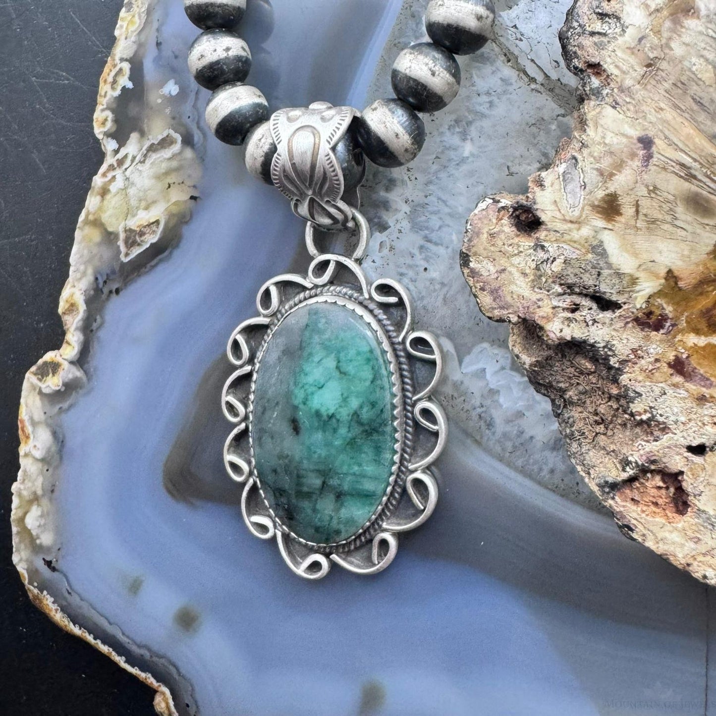 Sterling Silver Southwestern Style Oval Emerald Decorated Pendant For Women