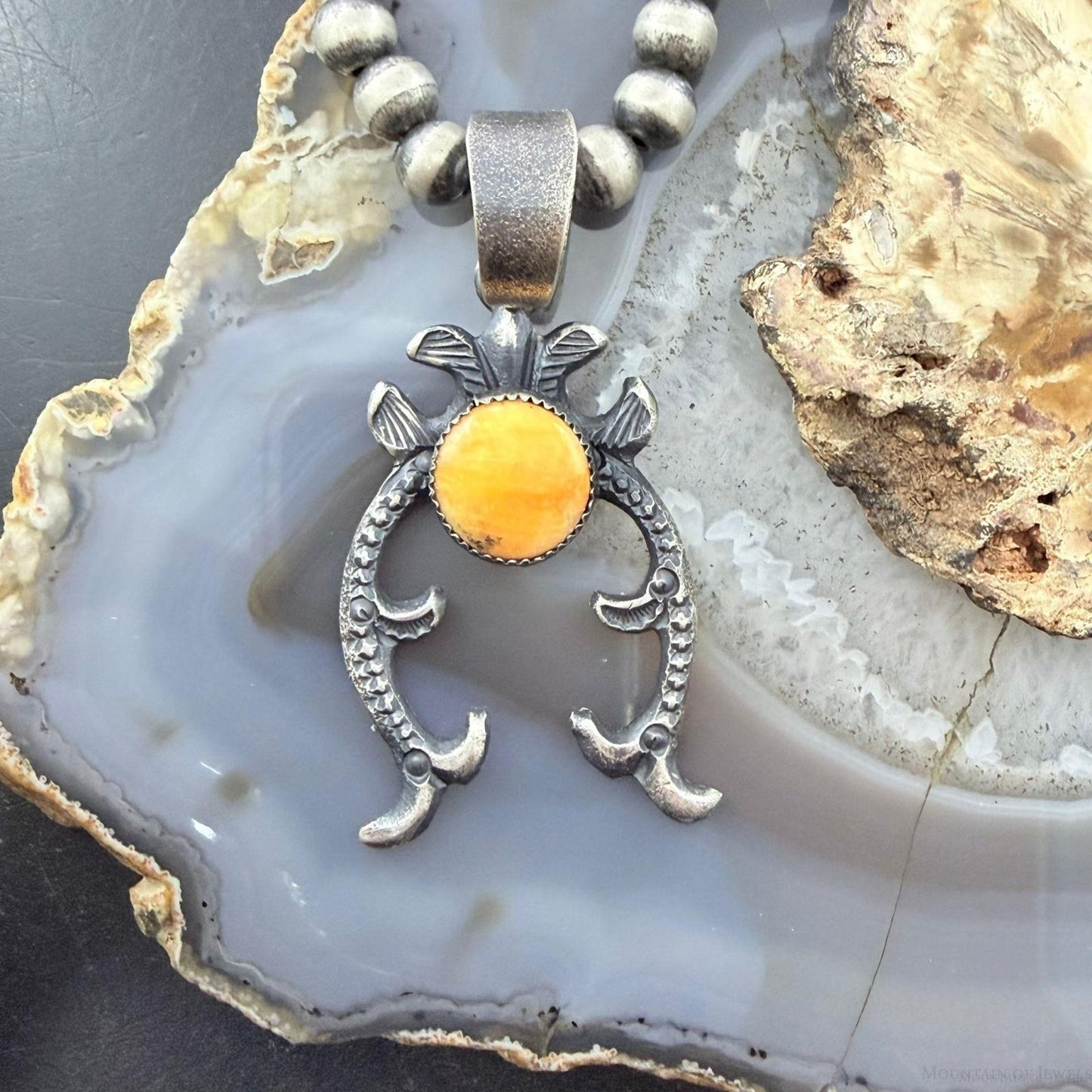 Eva & Linberg Billah Sterling Silver Orange Spiny Oyster Decorated Unisex Naja Pendant
