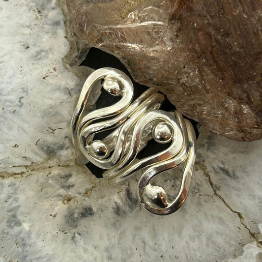 Sterling Silver Modern Swirl Looped Band Fashion Ring For Women, Taxco Mexico