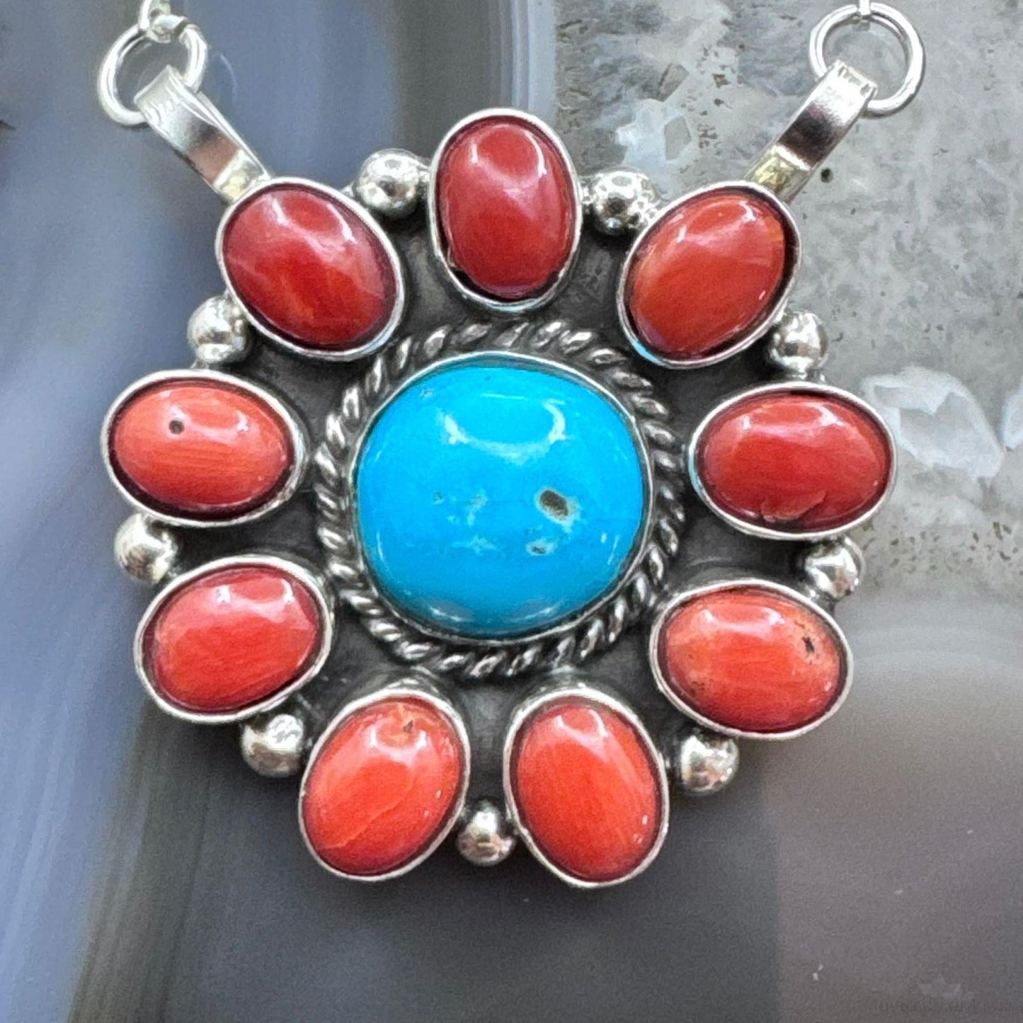Native American Sterling Silver Round Turquoise W/Oval Coral Cluster Pendant W/Necklace For Women