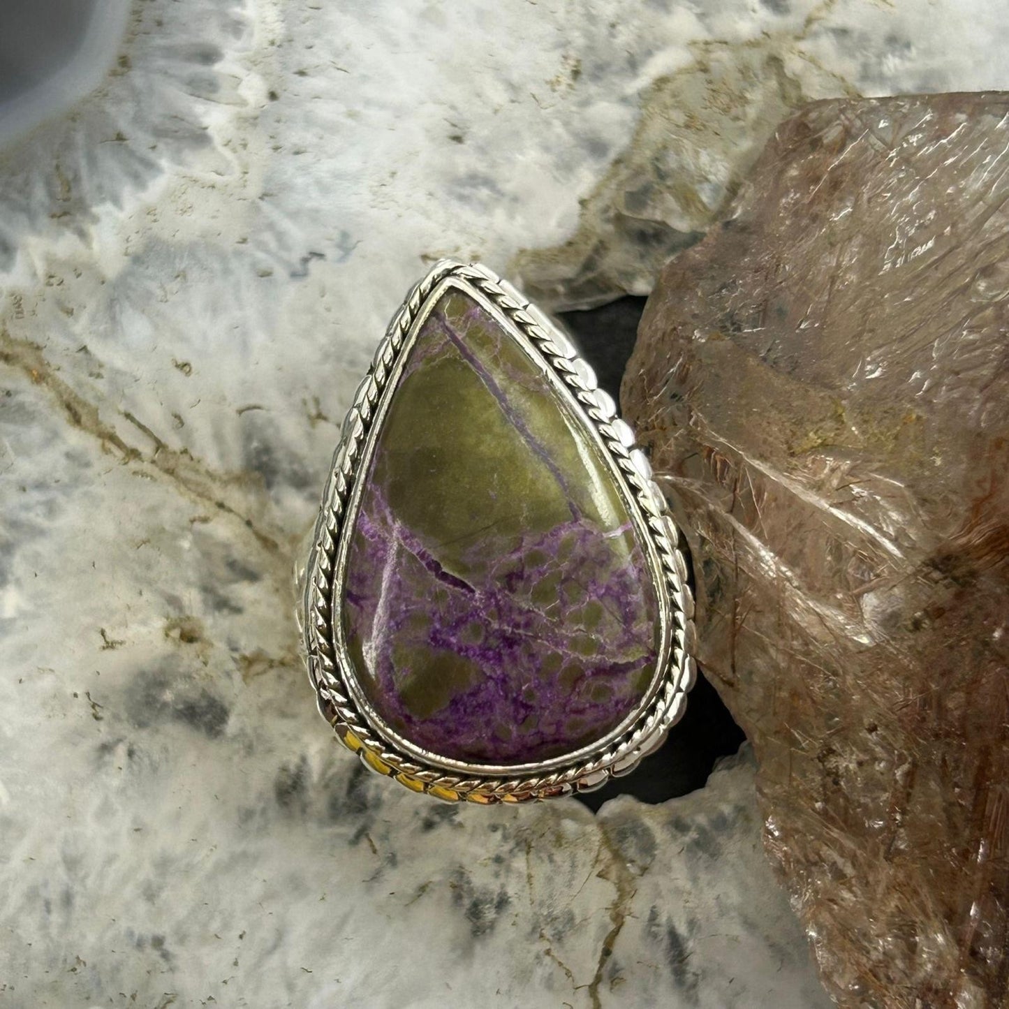 Sterling Silver Southwestern Style Teardrop Stichtite Decorated Ring Size 10.25 For Women